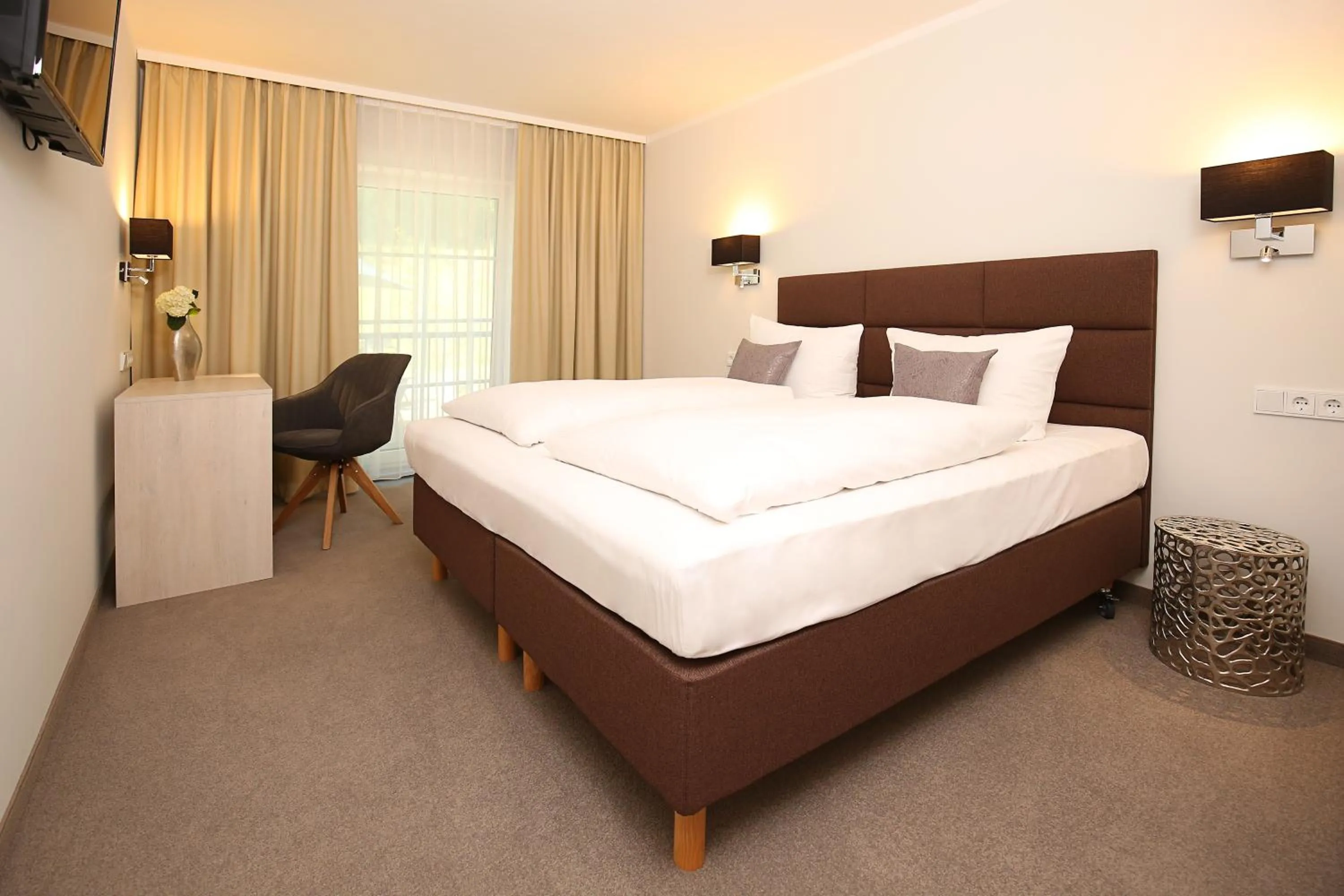 Bed in Landhotel Potsdam