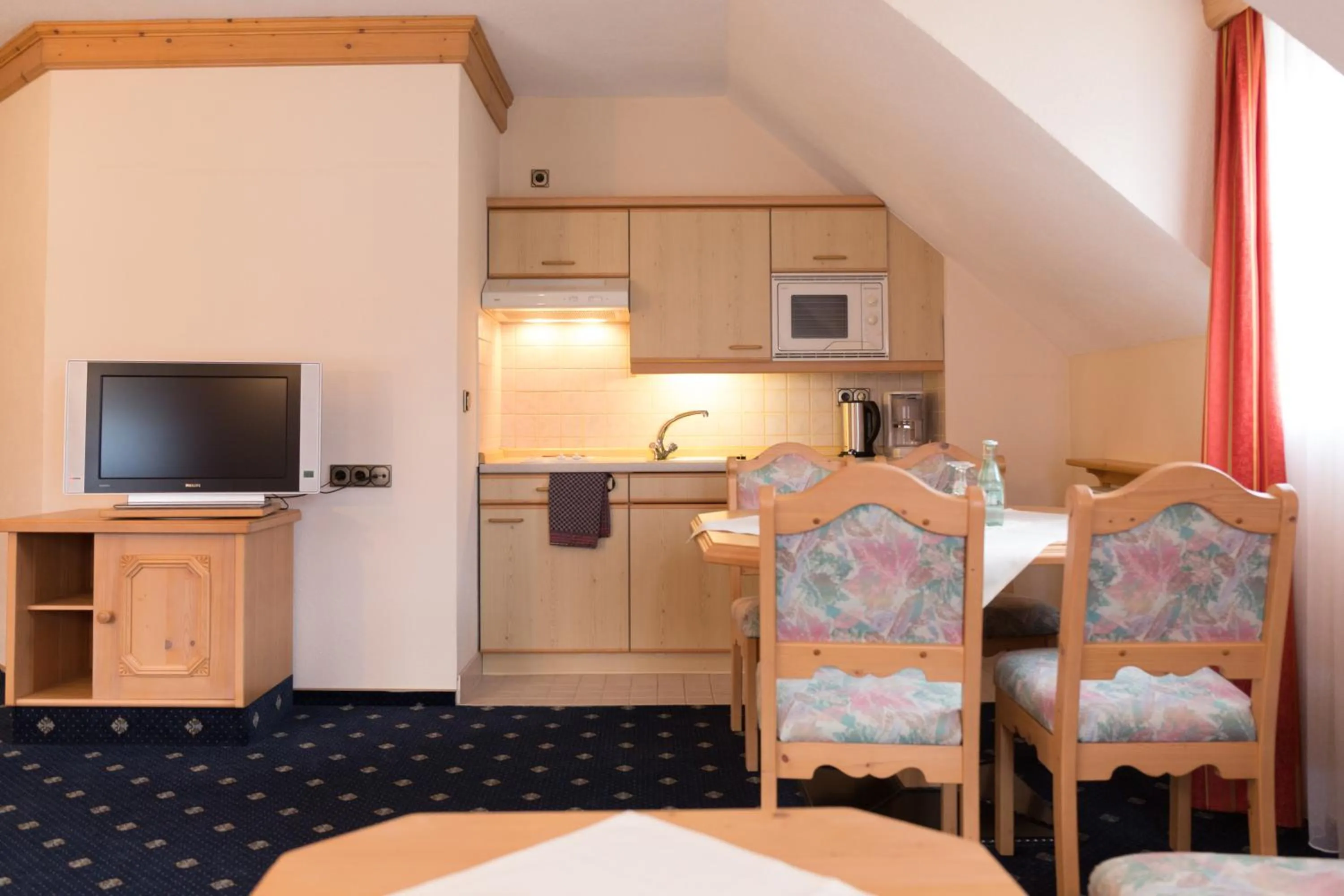 Kitchen or kitchenette in Landhaus Alte Scheune