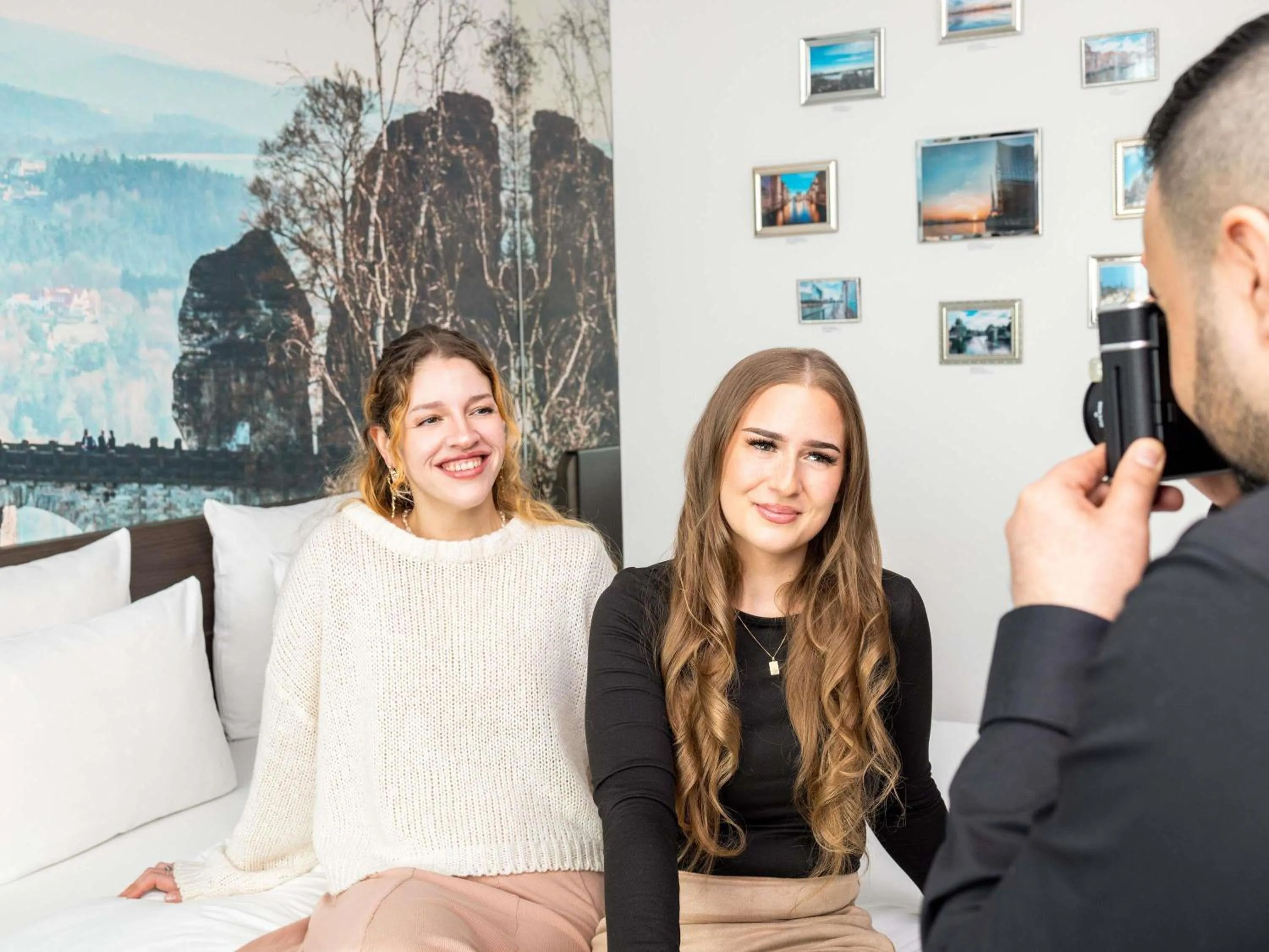Bedroom in Novotel Hamburg City Alster