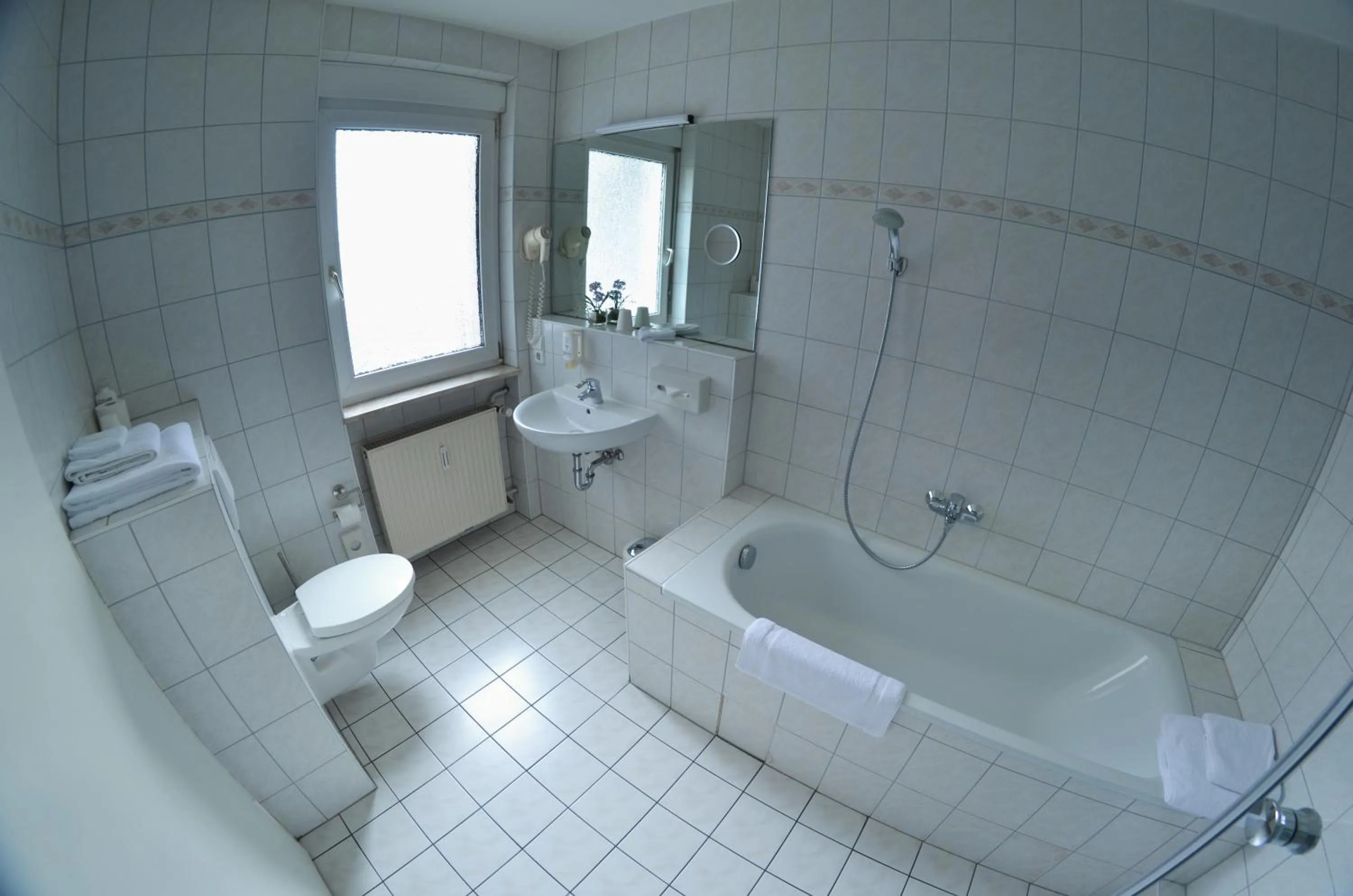 Bathroom in Hotel Am Markt