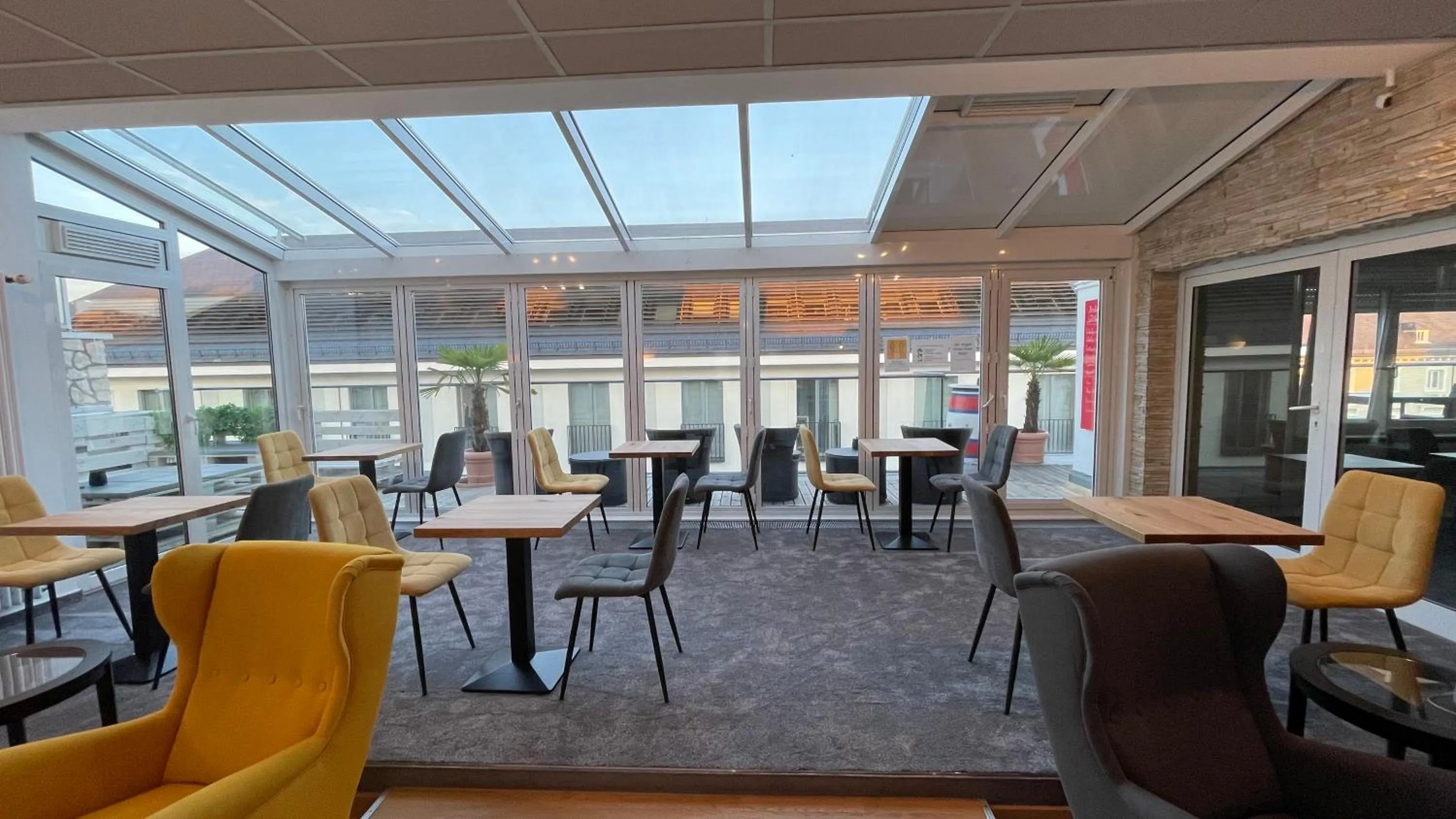 Breakfast in Hotel Am Markt