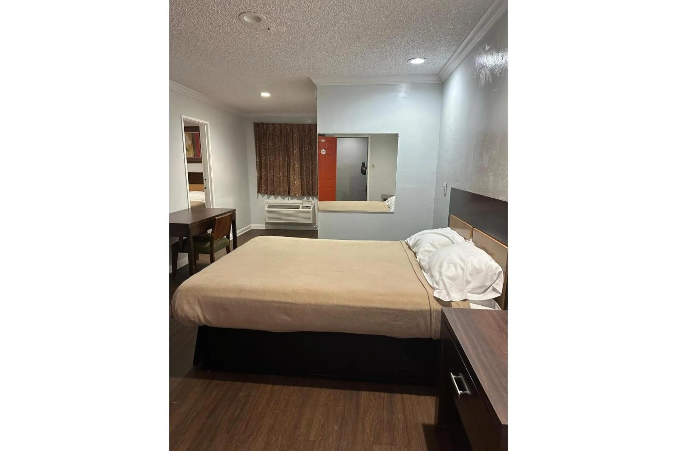 2 Bedroom Suite in Heritage Inn