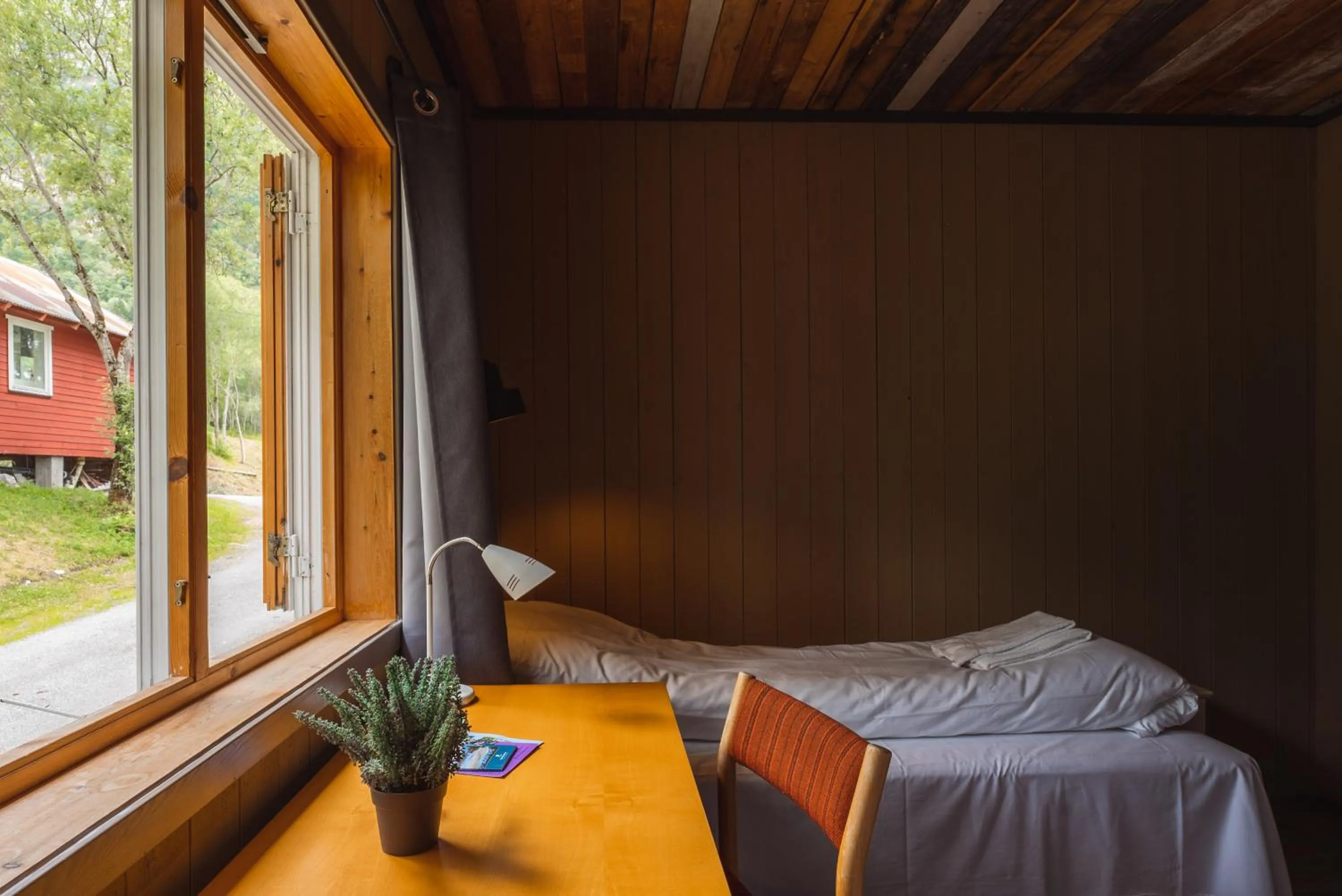 Bed in Gulbrakka Basecamp