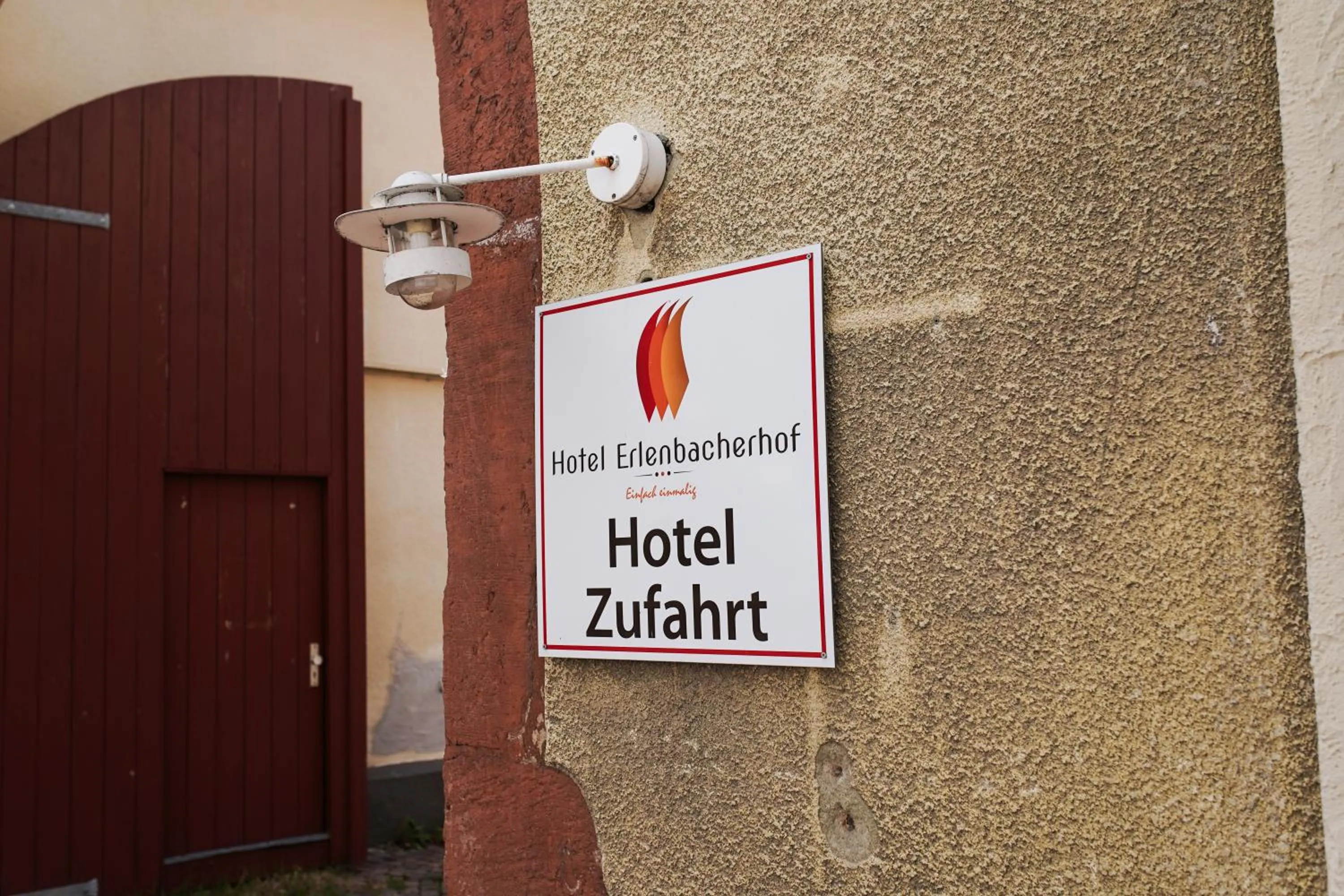 Facade/entrance in Hotel Erlenbacher Hof