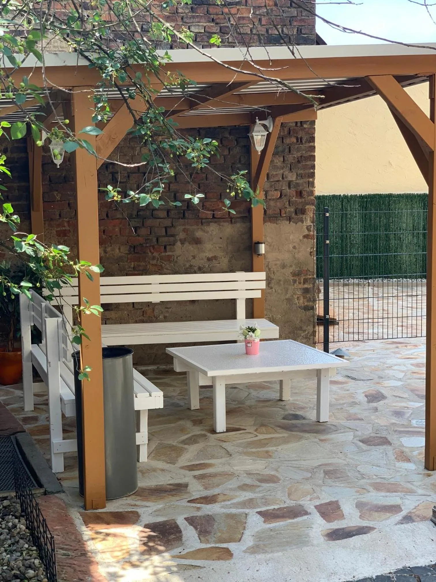 Patio in Hotel Erlenbacher Hof