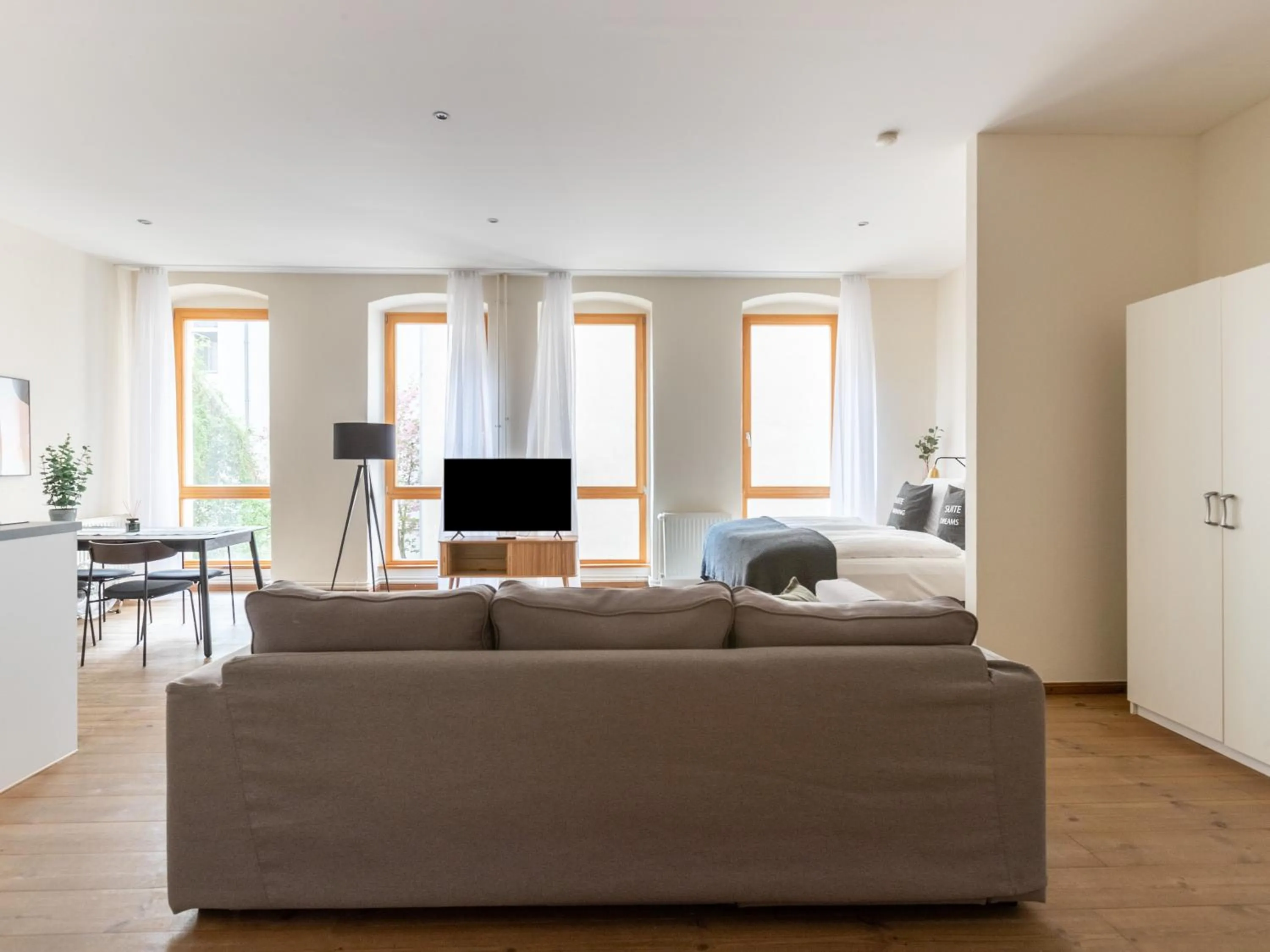 Photo of the whole room in Schoenhouse Avenue - Digital Access