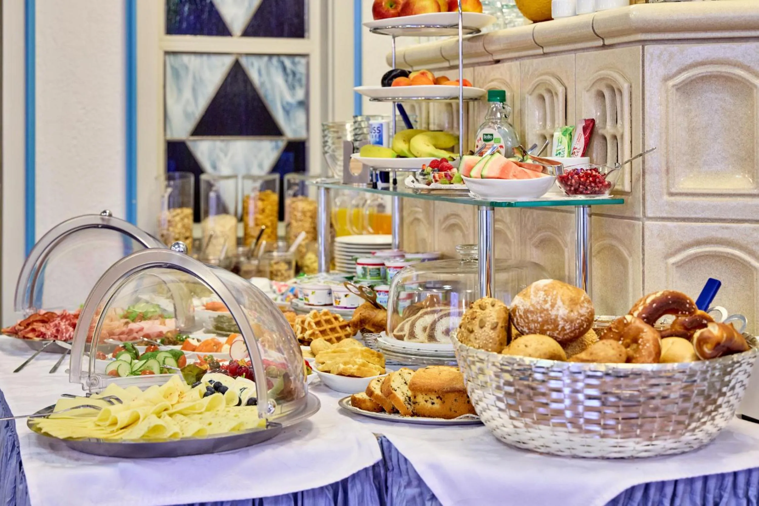 Breakfast in Hotel Antonia