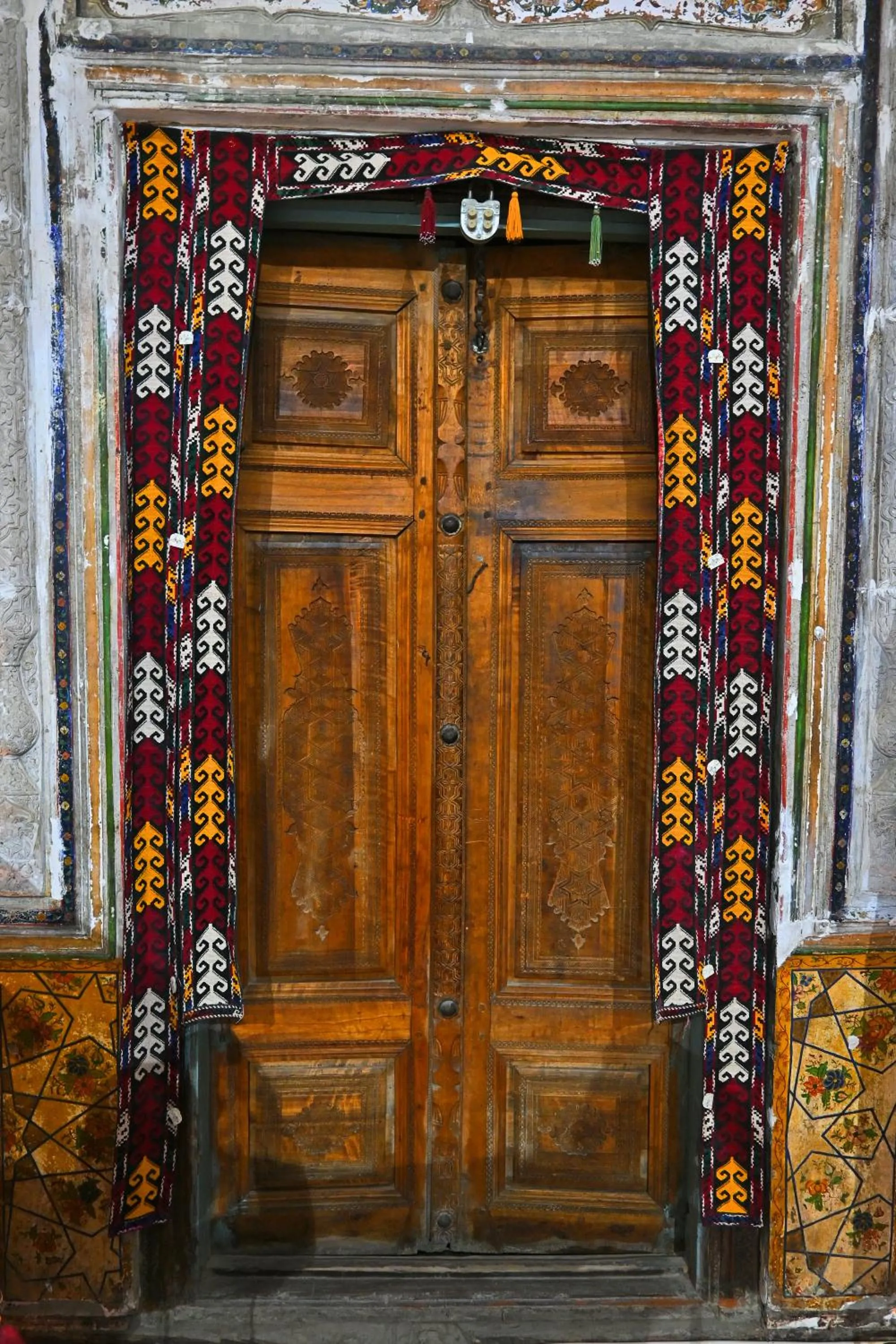 Decorative detail in Grand Nodirbek Boutique Hotel -House Museum 17 - 19 century