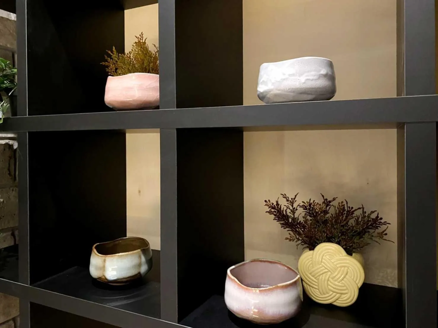 Decorative detail in HOTEL CLA-SS HIROSHIMA-OZU