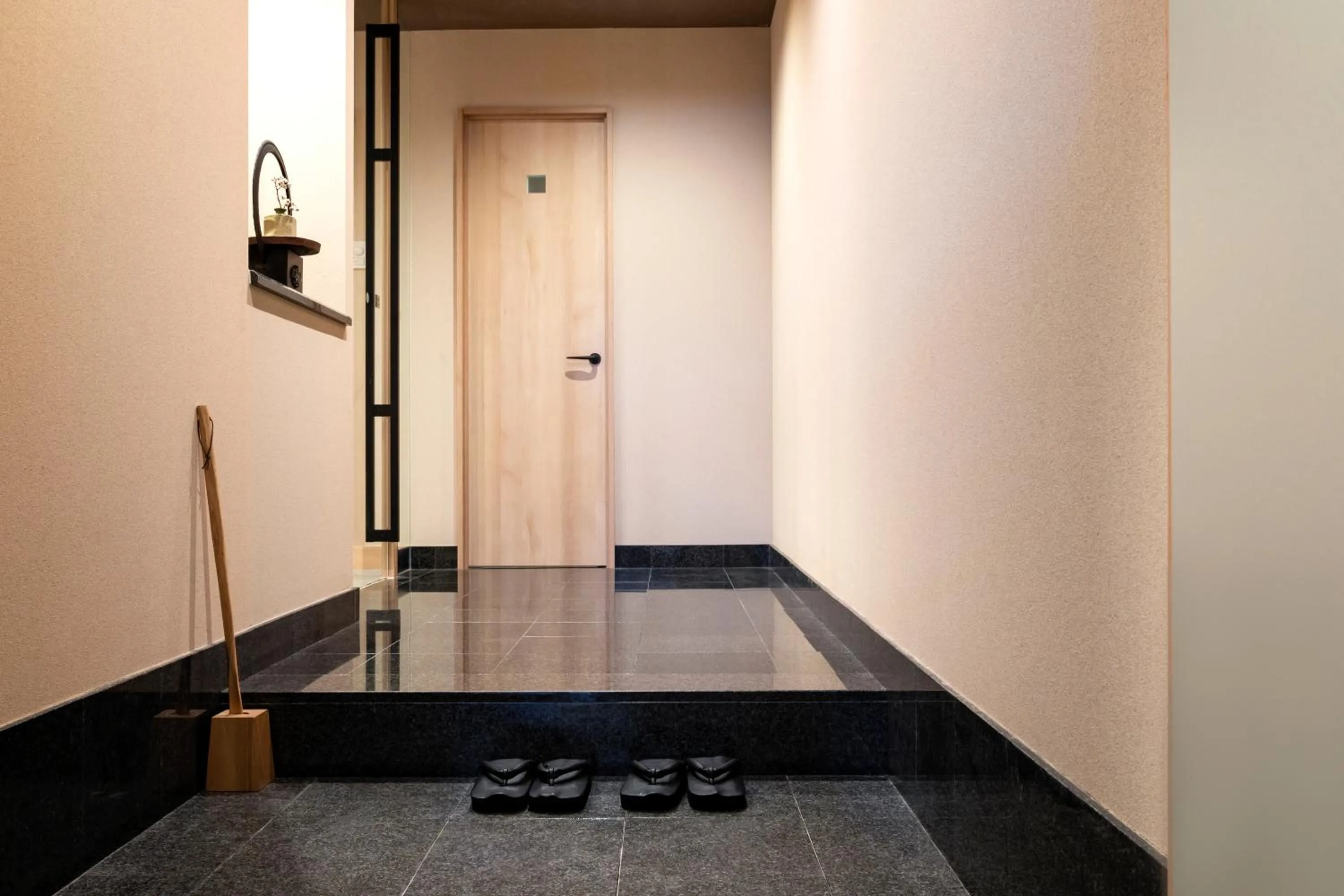 Photo of the whole room in Rinn Shirakawa South