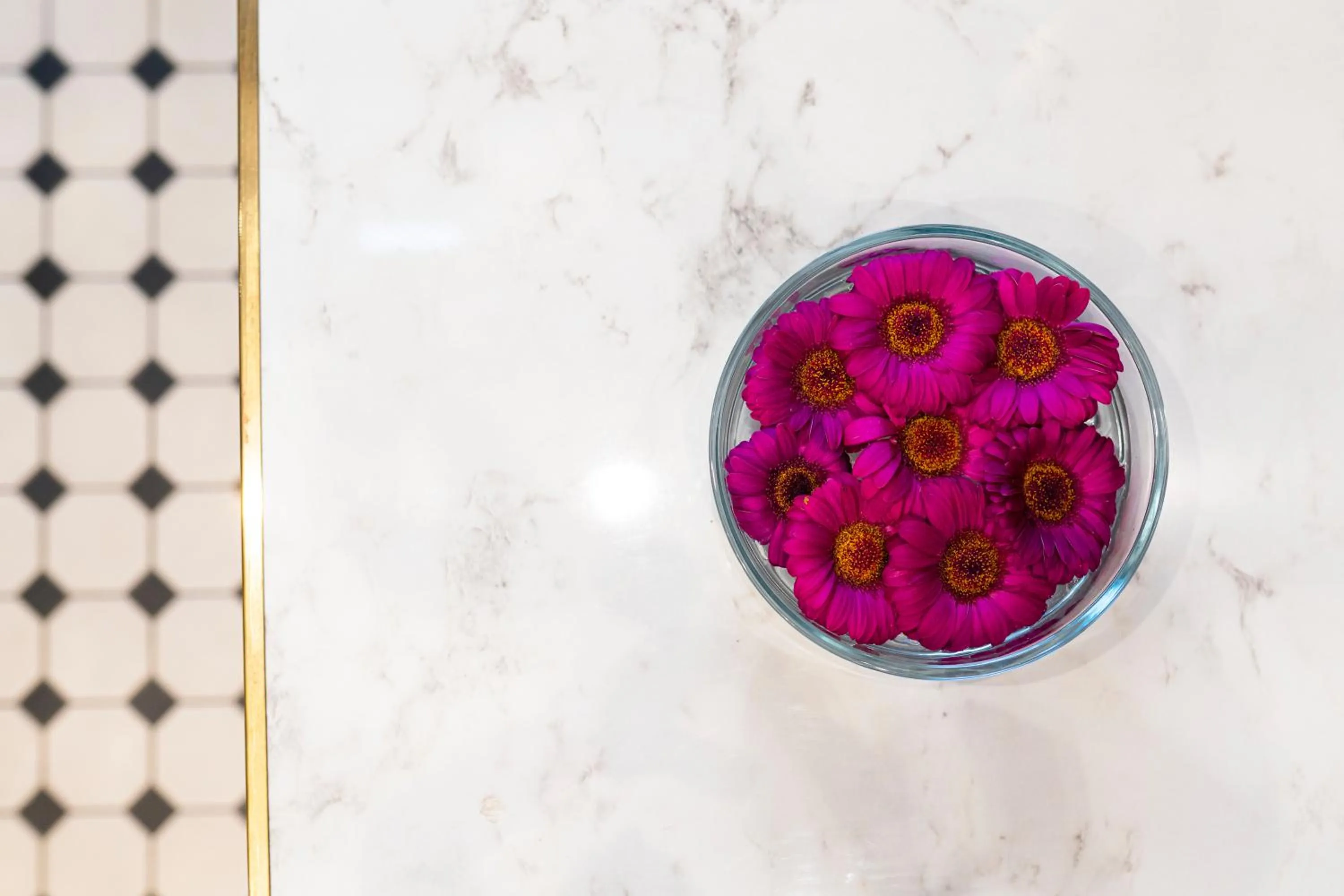 Decorative detail in Hôtel Merveilleux Côté Mer