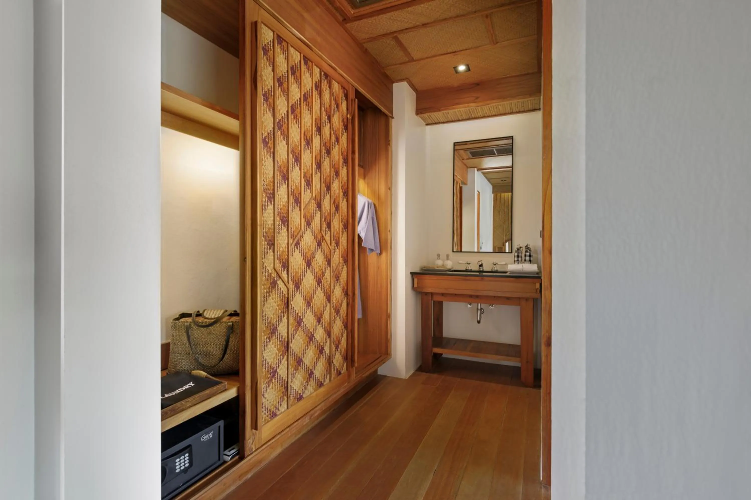 Bathroom in Venice Krabi Villa Resort