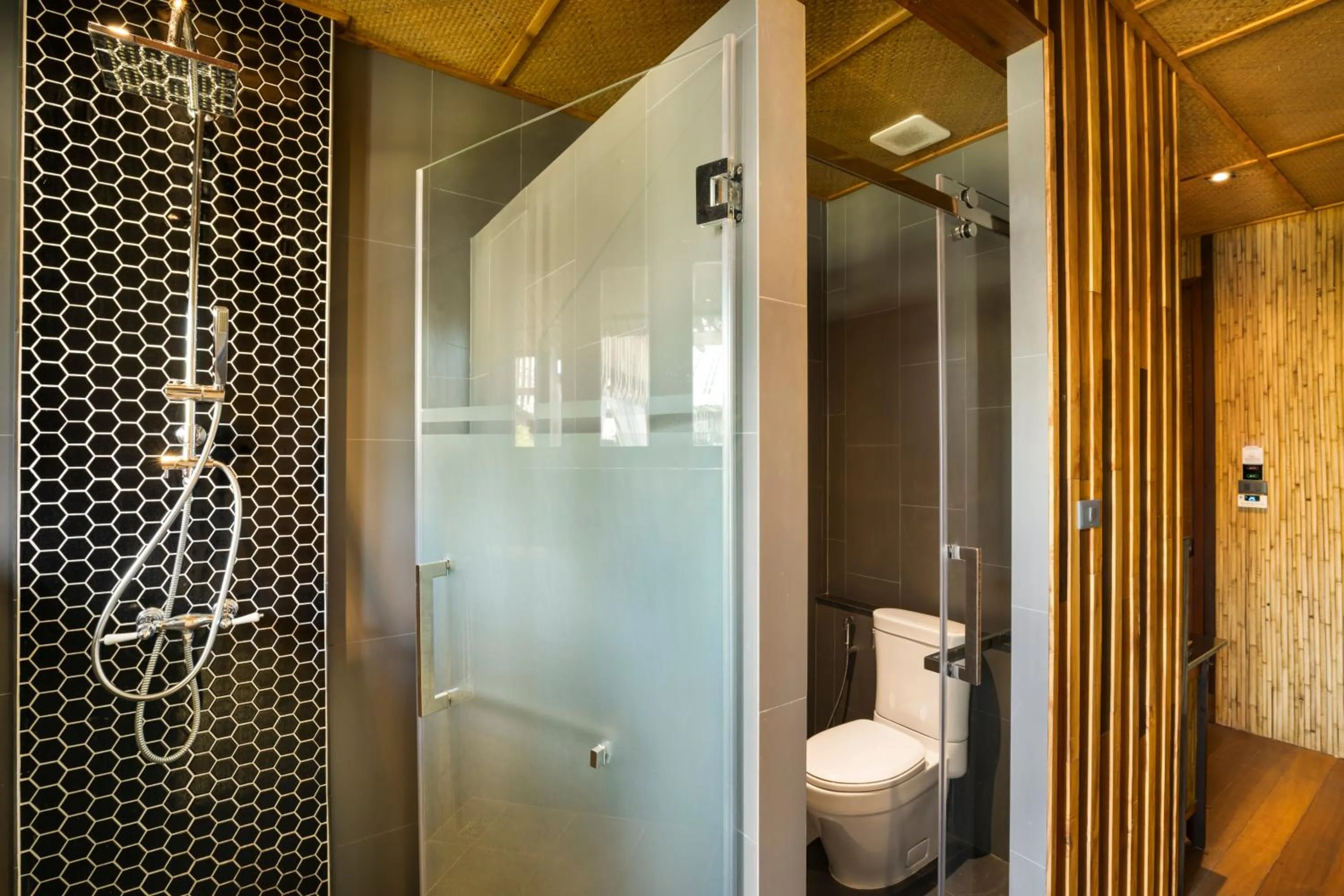 Shower in Venice Krabi Villa Resort