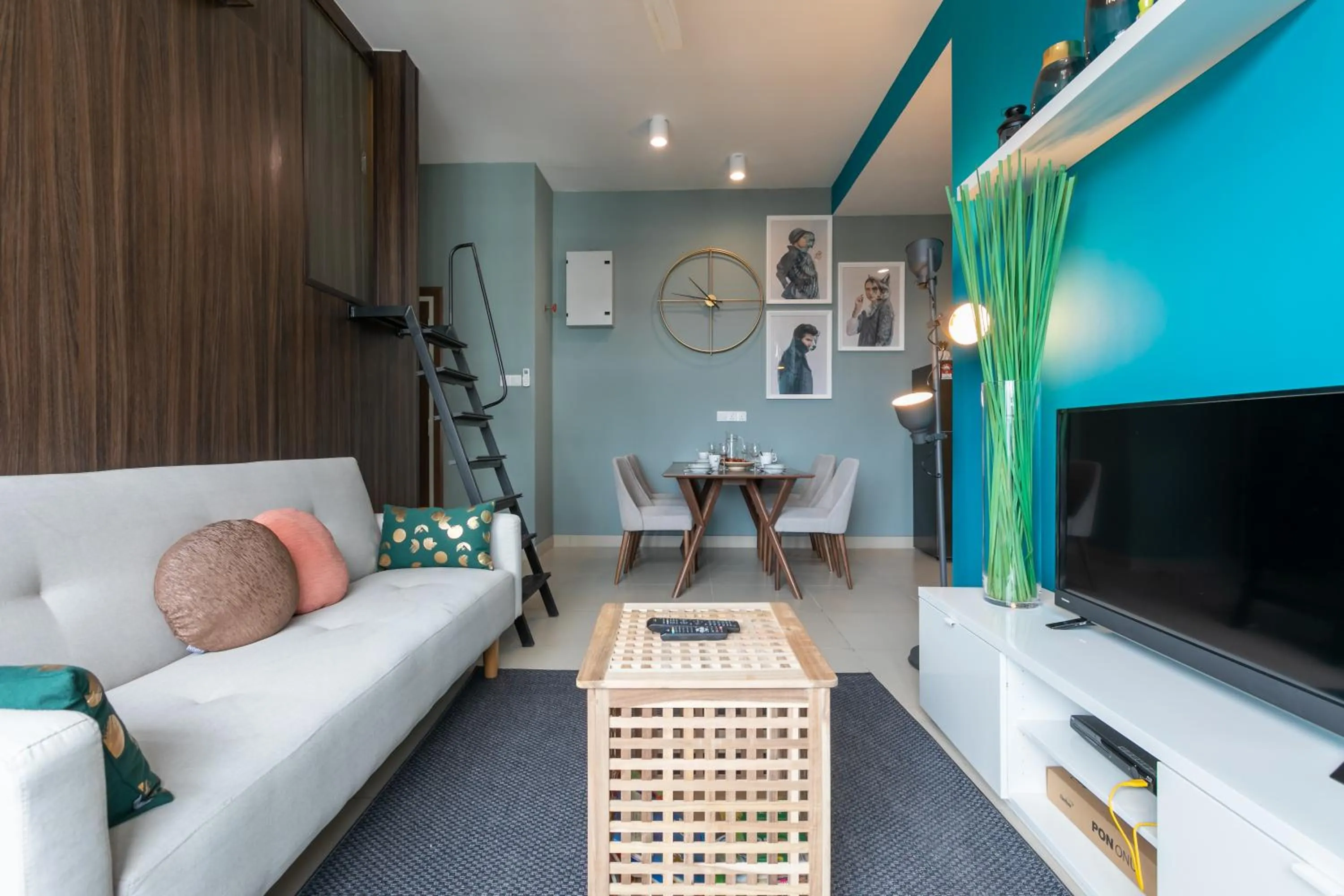 TV and multimedia in Sky Loft@Midhill Genting Highlands (Free Wi-Fi)