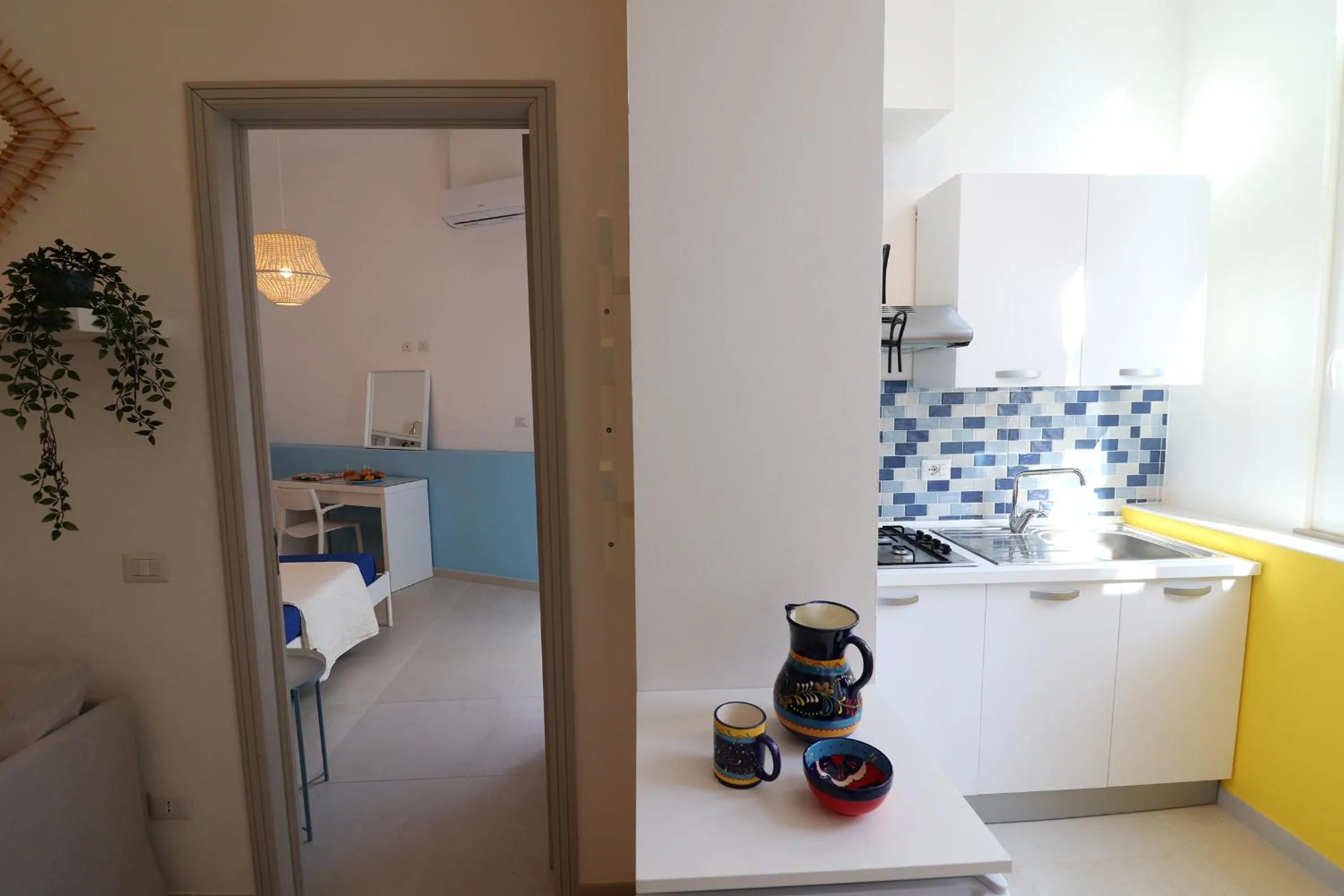 Communal lounge/ TV room, Bathroom in Casa Vacanze aura a Otranto 4 posti