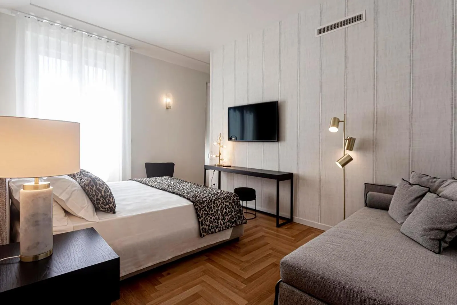 Apollo Suite