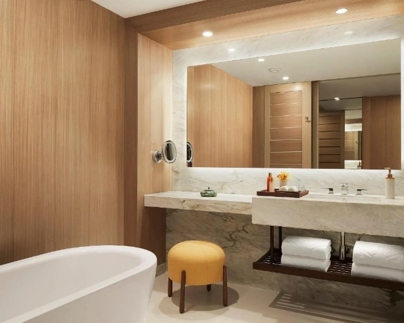 Bathroom in Taj Cidade de Goa Horizon, Goa