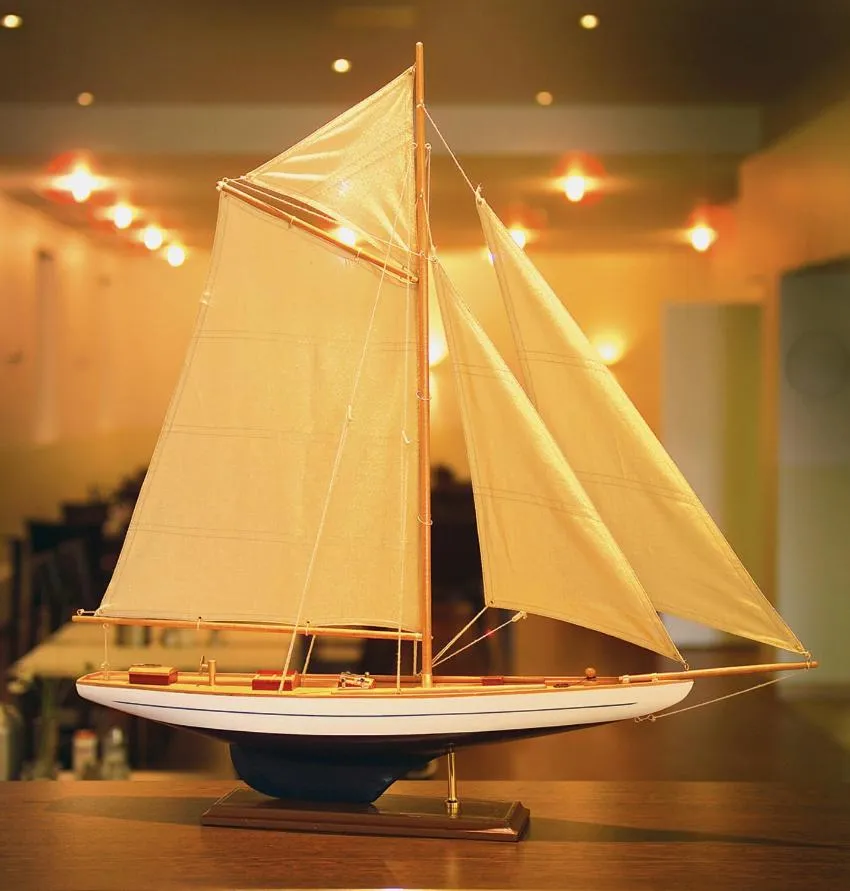 Decorative detail in Hotel Mercedes/Centrum