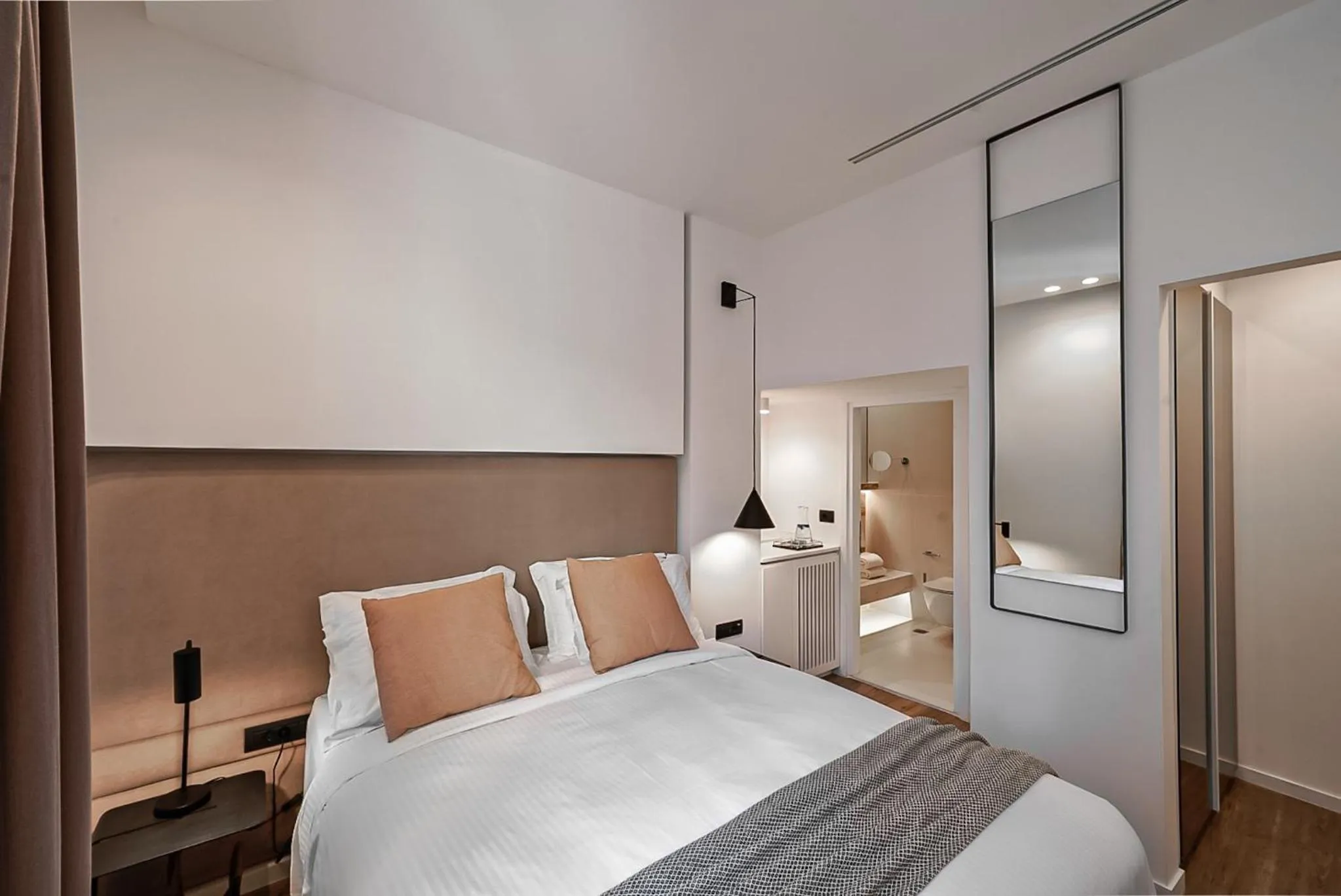 Bed in The Marblous Athens