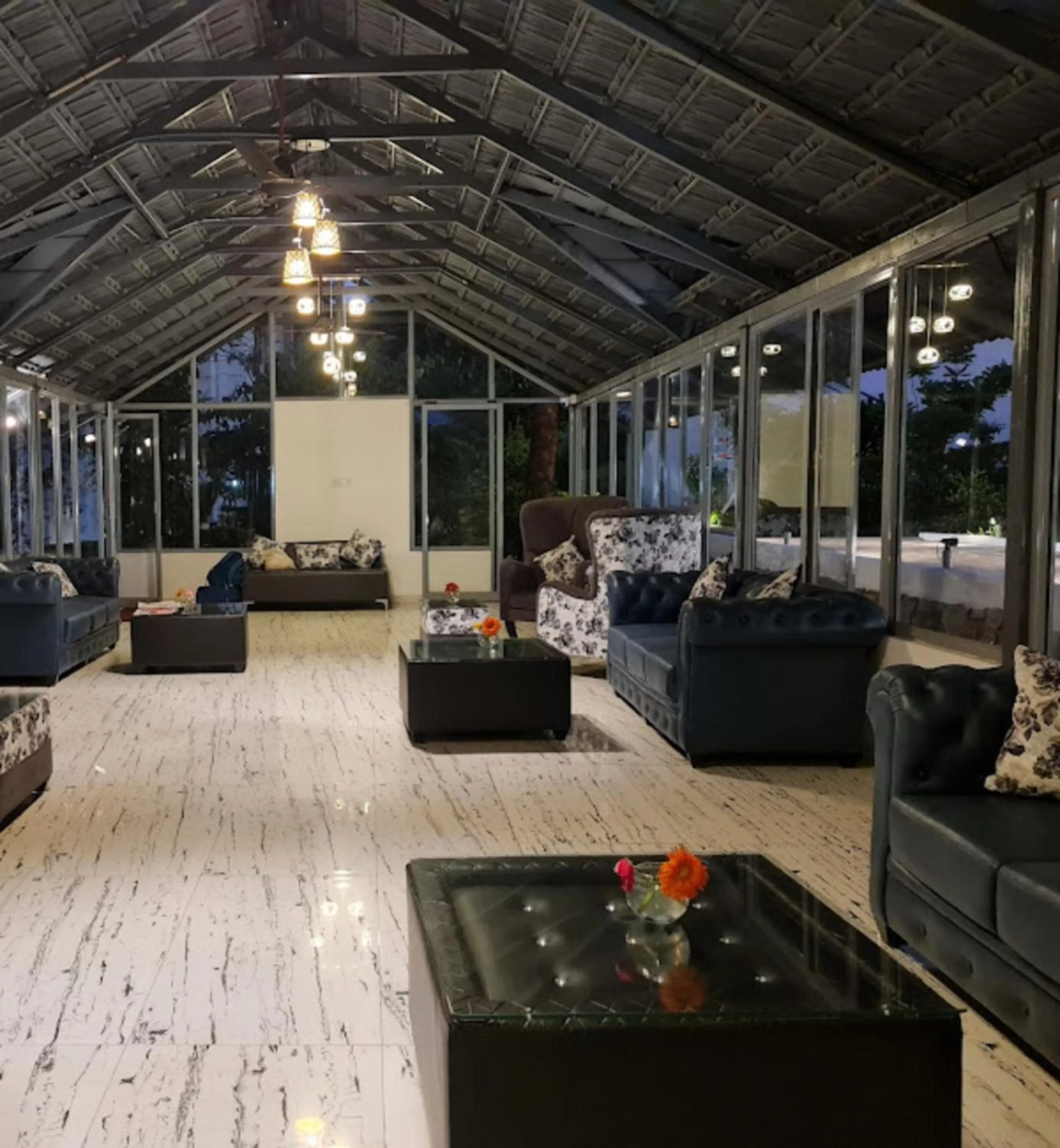 Lobby or reception in The Blossom Resort - Chikmagalur