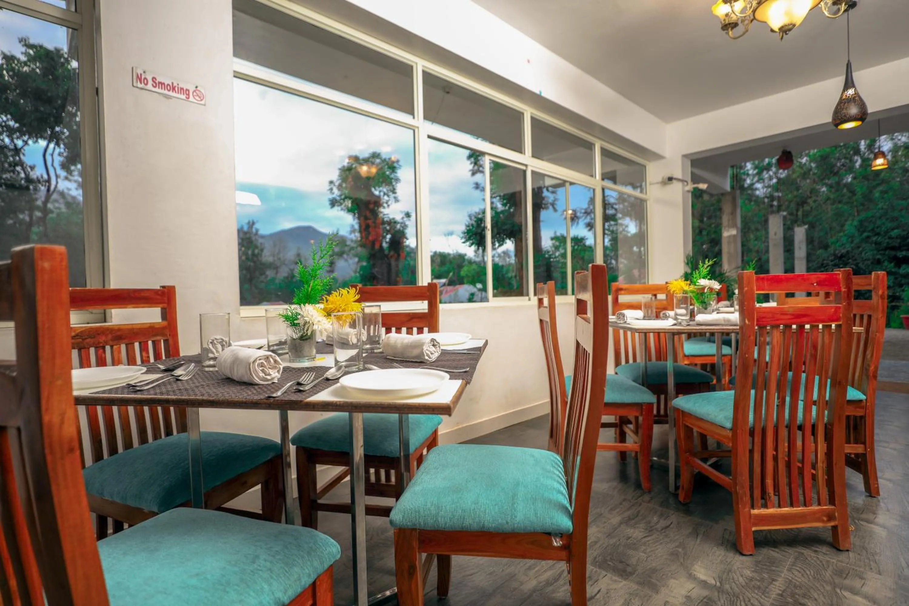 Restaurant/places to eat in The Blossom Resort - Chikmagalur