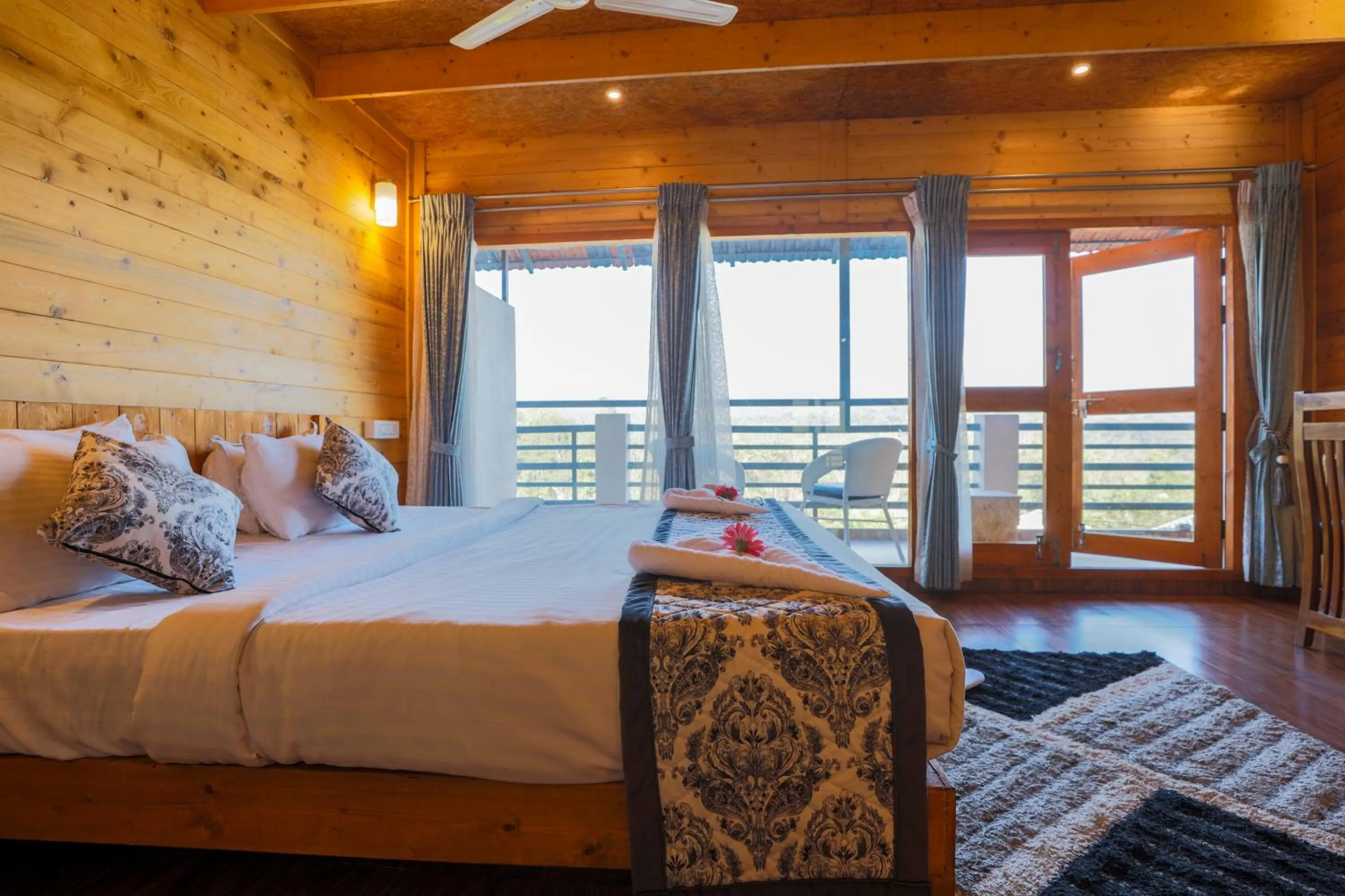 Bed in The Blossom Resort - Chikmagalur