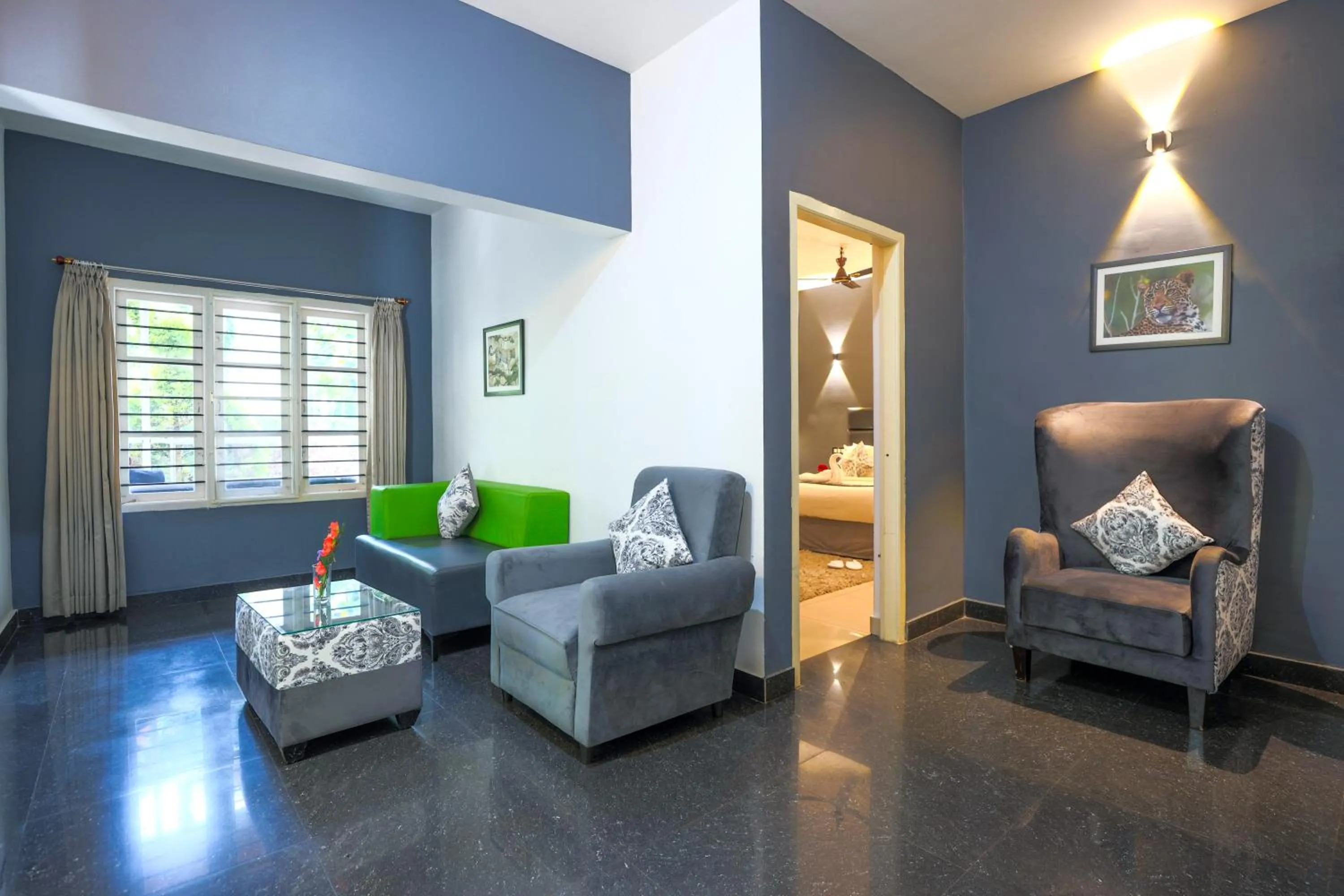 Living room in The Blossom Resort - Chikmagalur