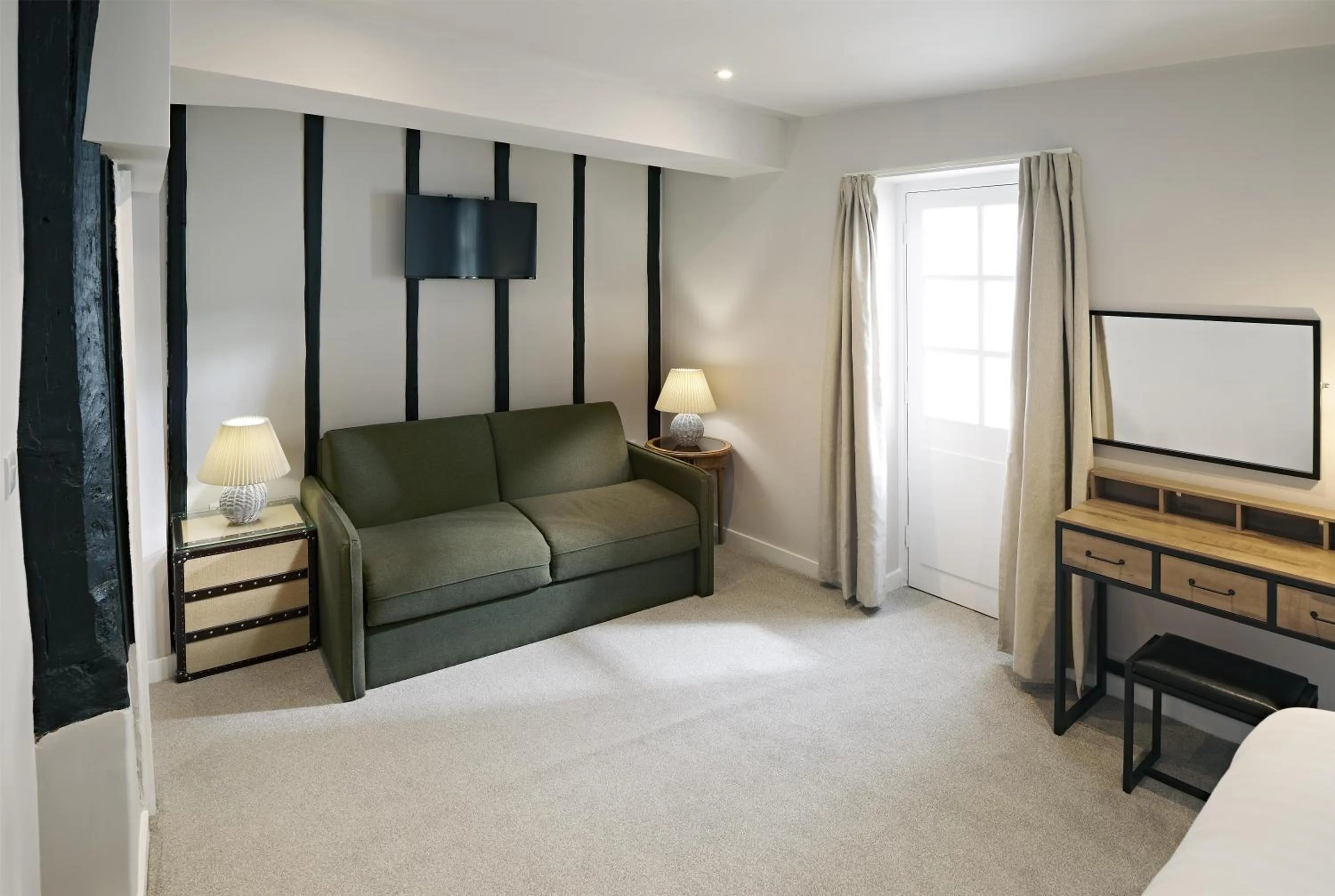 Bedroom, Bed in The Merchant's House, BW Signature Collection