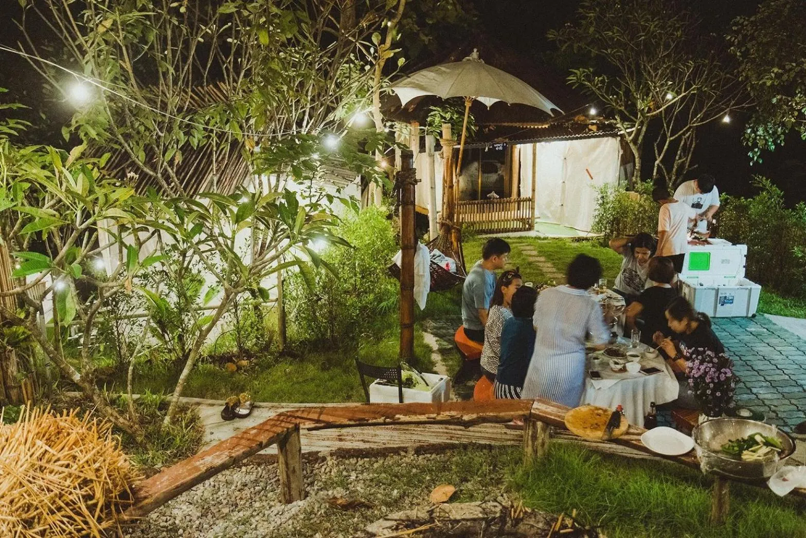 People in Baansuan Chomchun