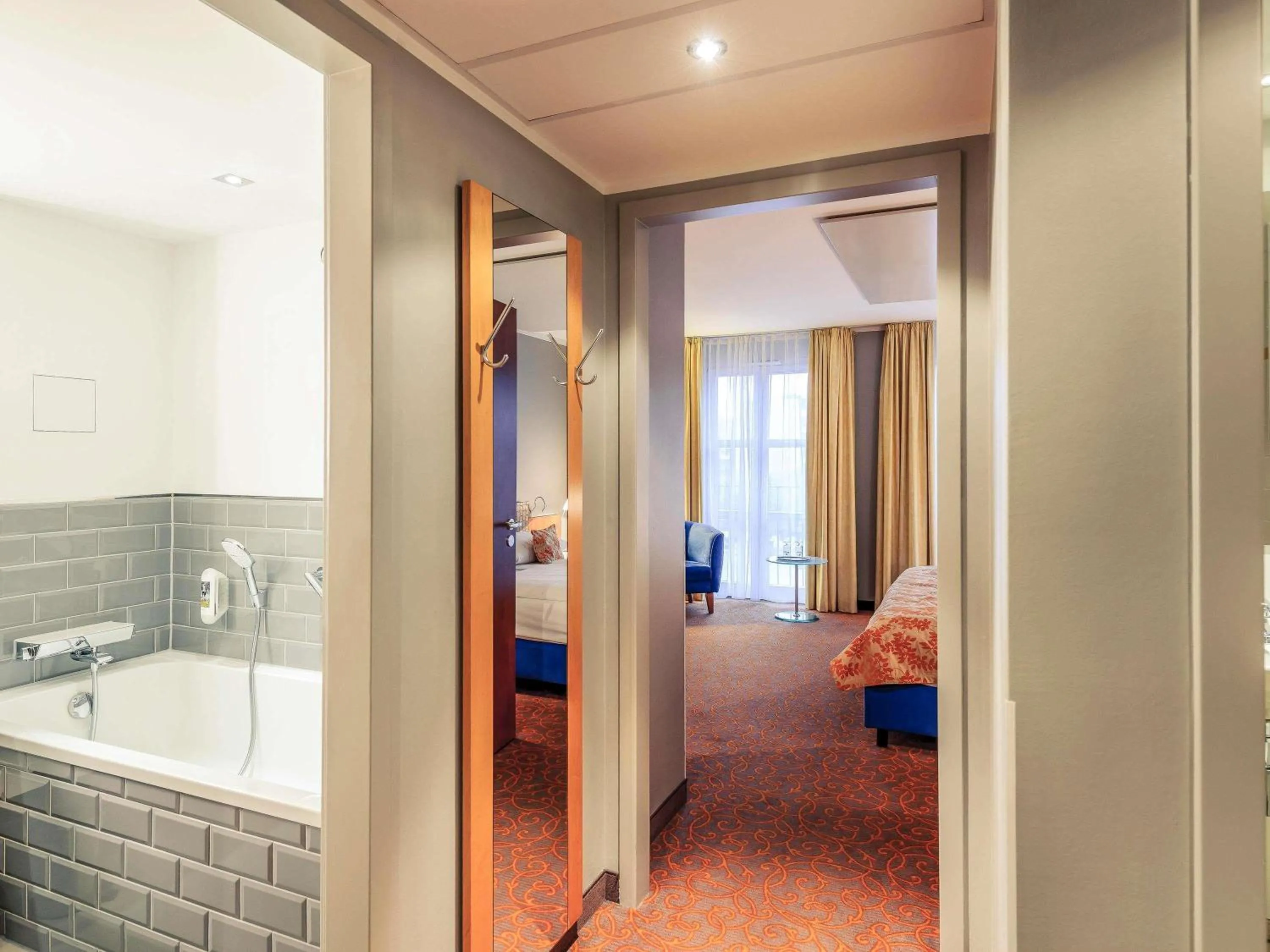 Bedroom in Mercure Hotel & Residenz Berlin Checkpoint Charlie