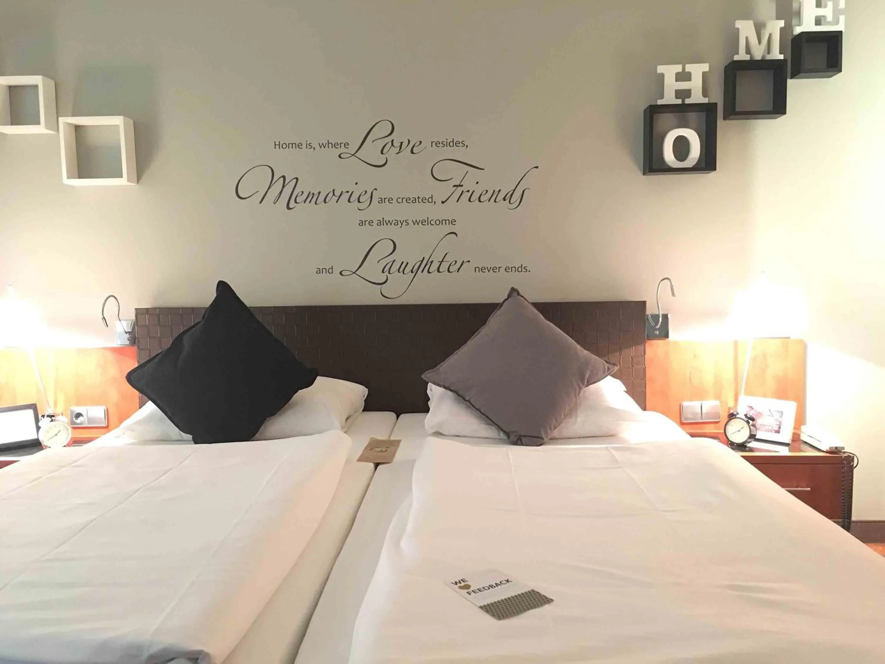 Bedroom, Bed in Mercure Hotel & Residenz Berlin Checkpoint Charlie