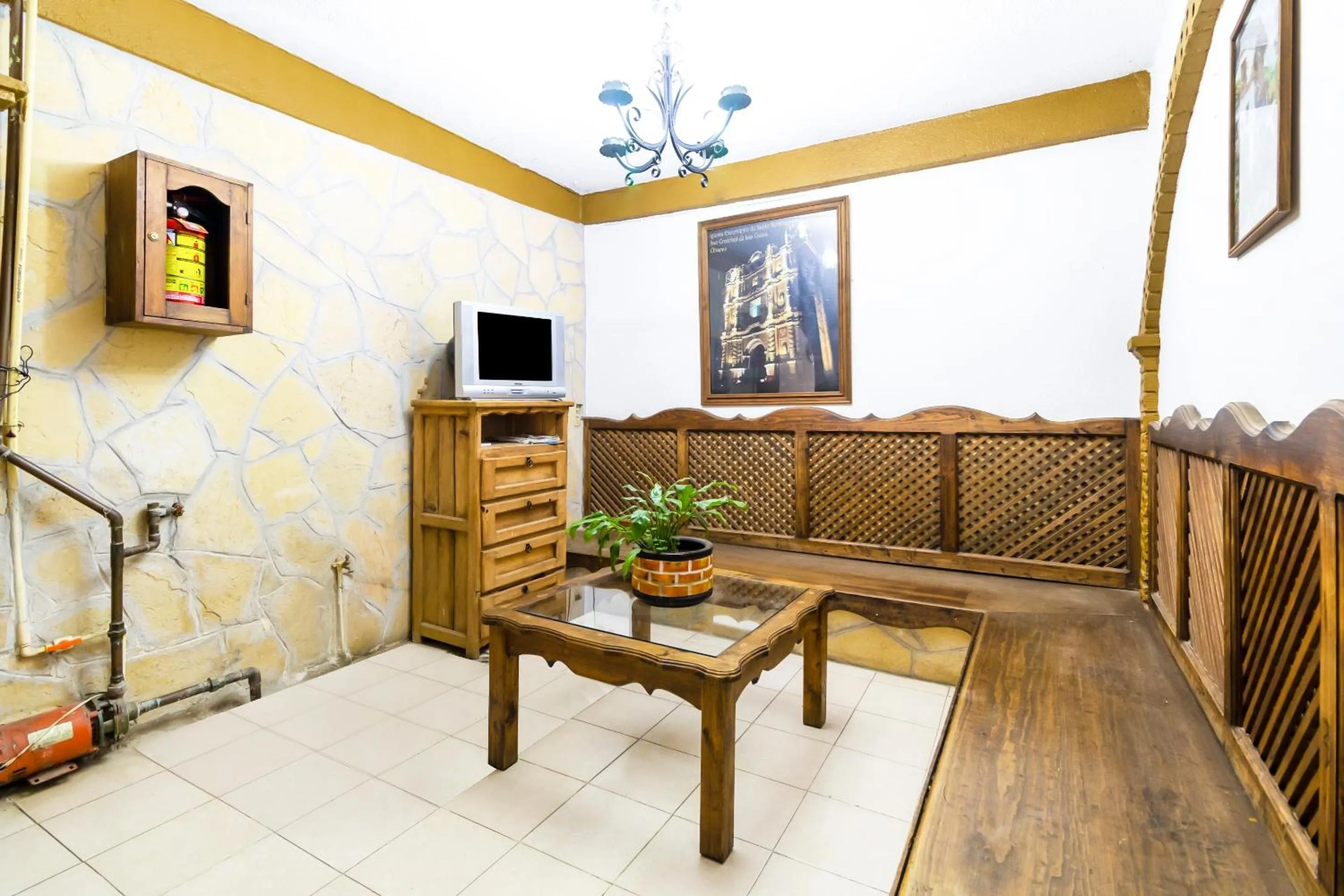 Lobby or reception in OYO Hotel La Luna, Templo de Santo Domingo de Guzmán