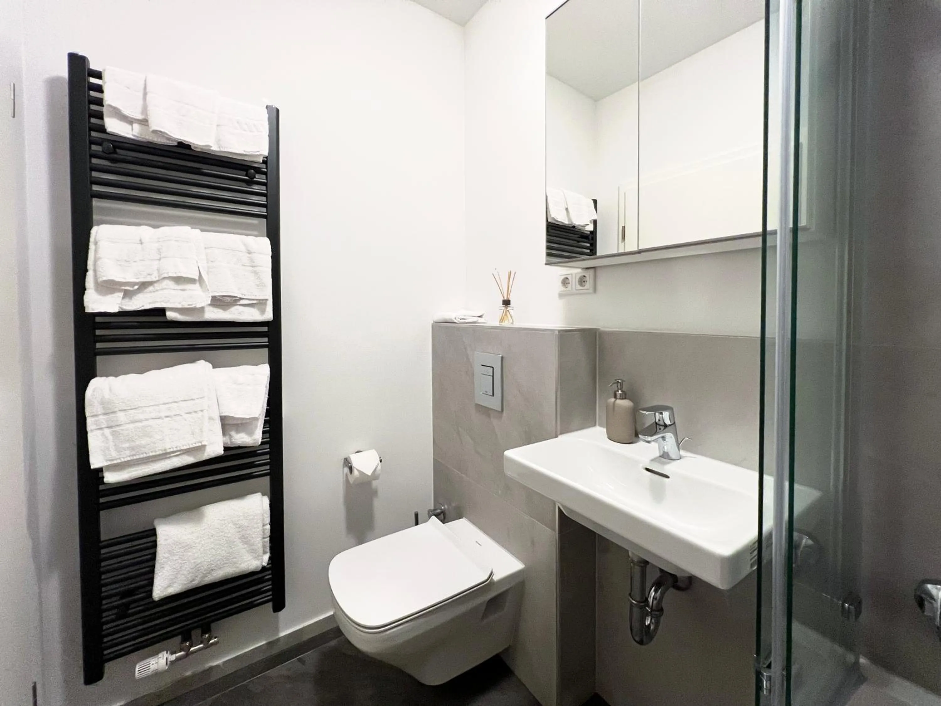 Toilet in Nurban Apartments GoHo