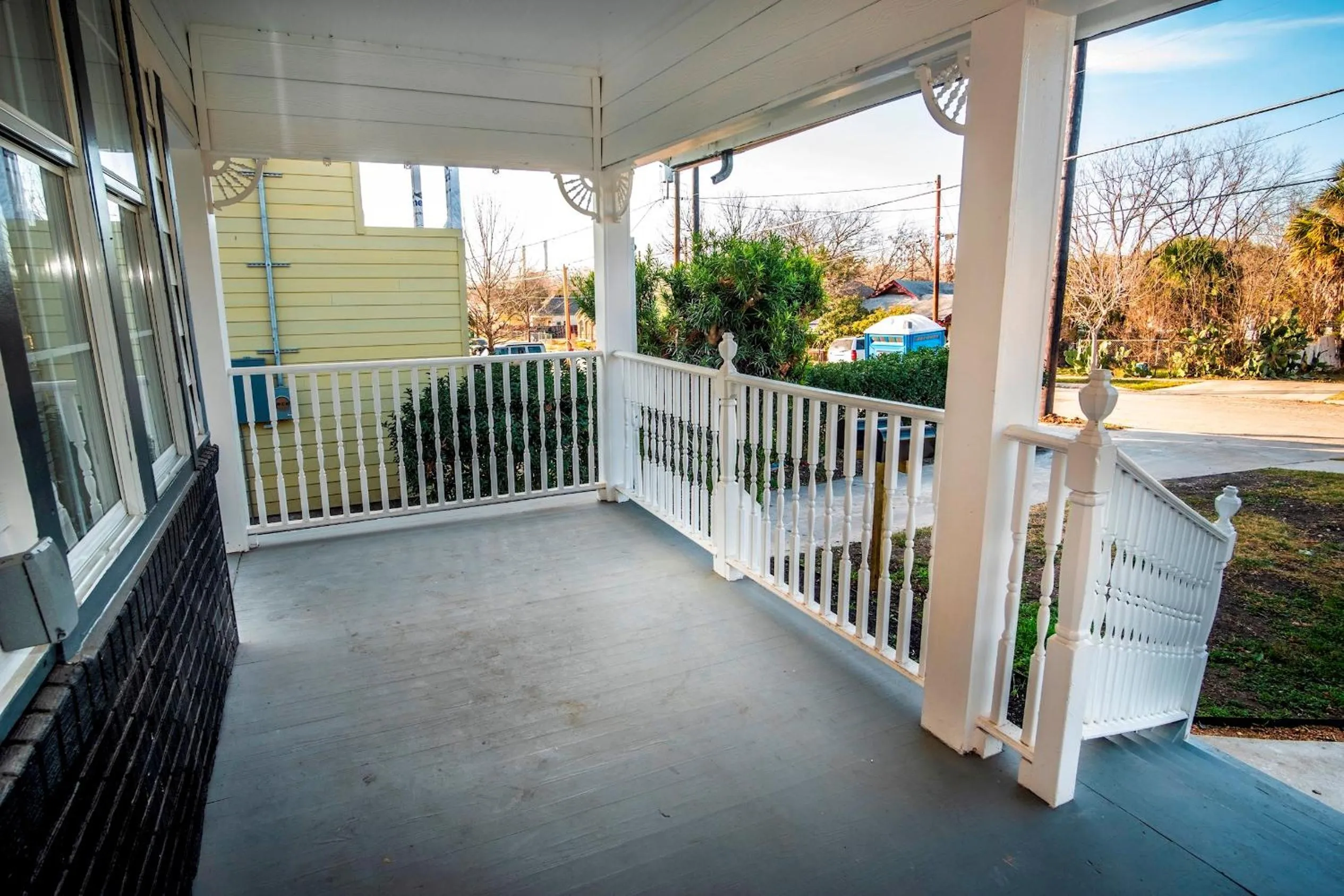 Facade/entrance in Downtown View Cozy 2BR1BA Home Sleeps 8