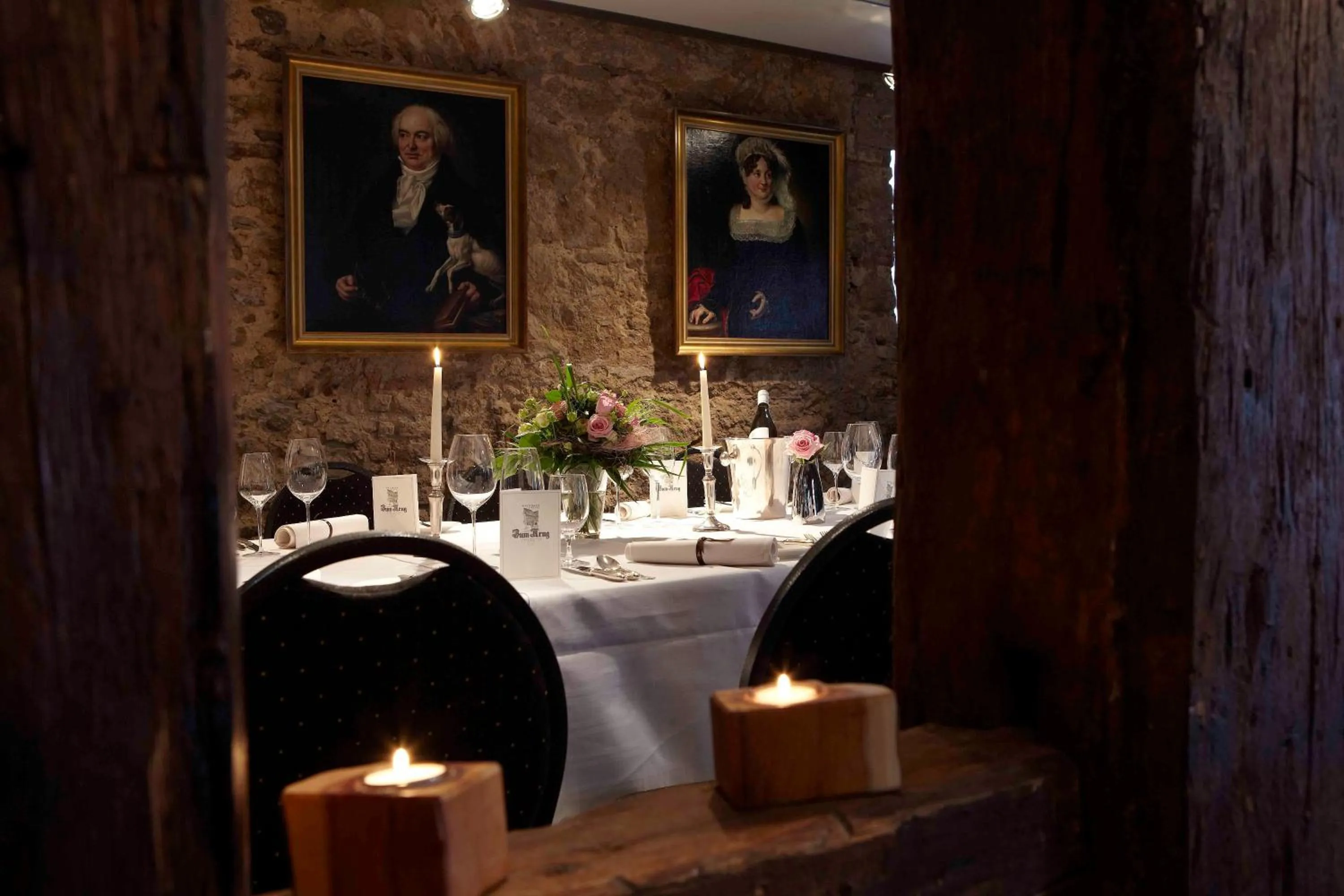 Restaurant/places to eat in Hotel und Weinhaus Zum Krug