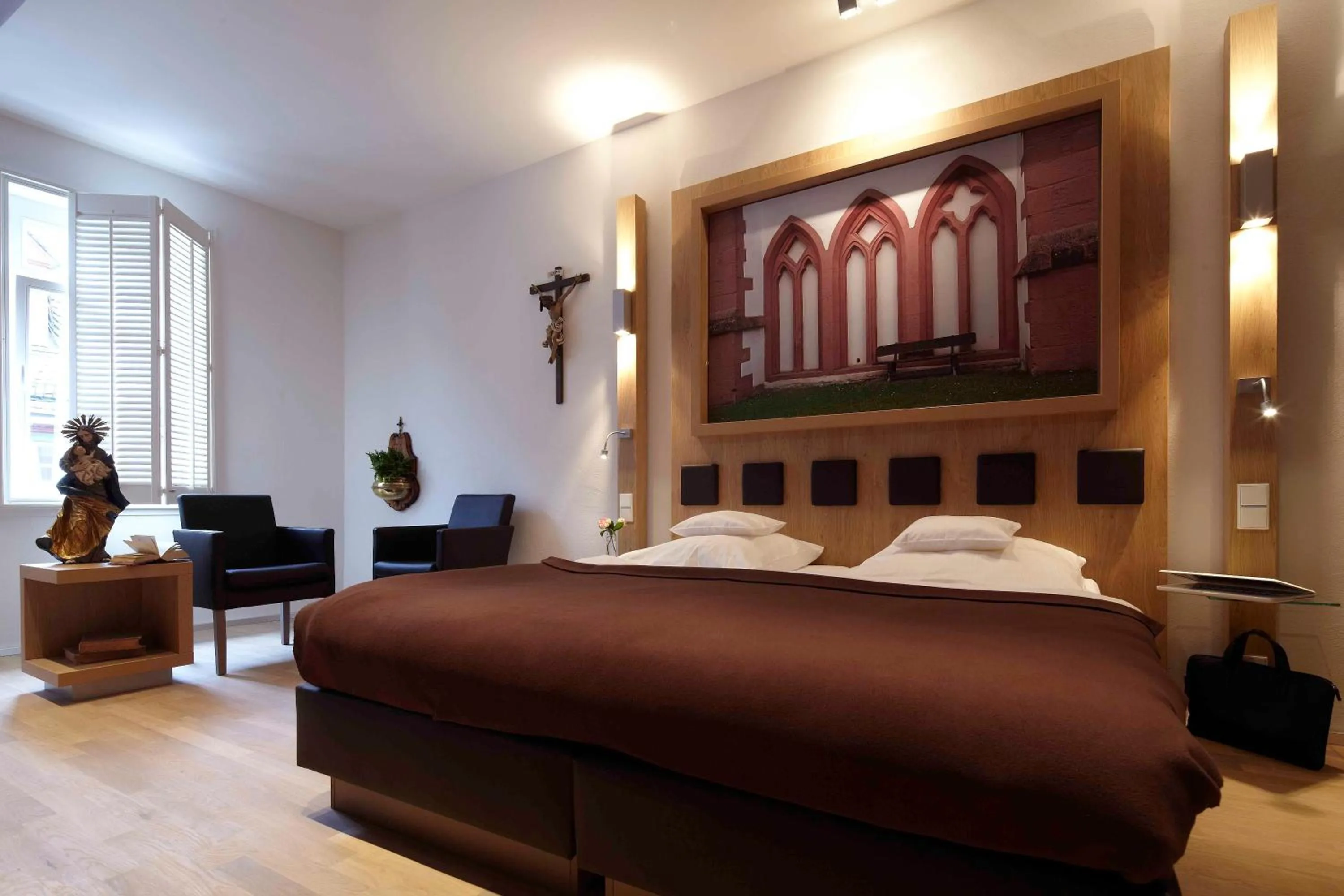 Day, Bed in Hotel und Weinhaus Zum Krug