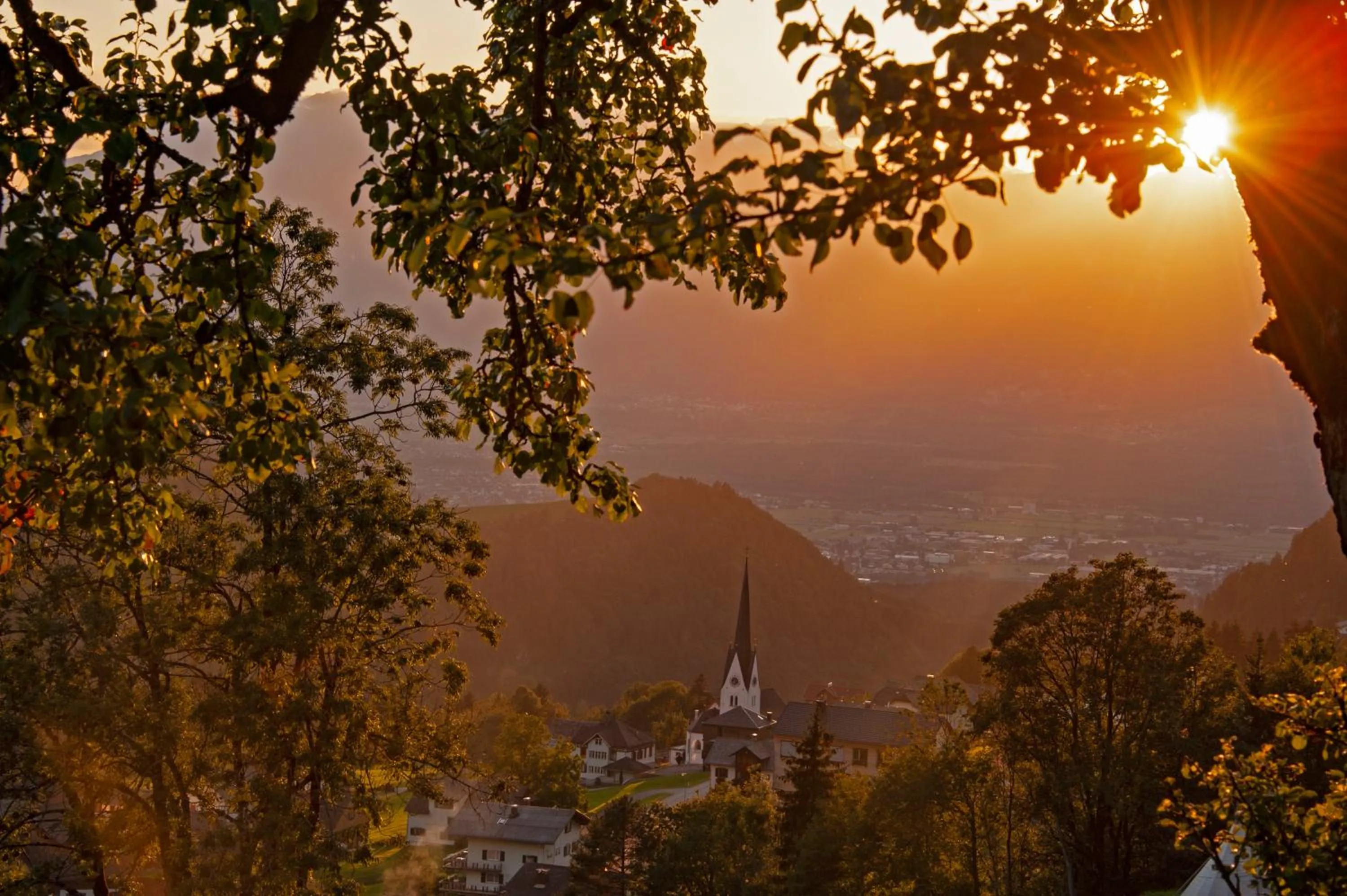 Natural landscape in JUFA Hotel Laterns - Klangholzhus
