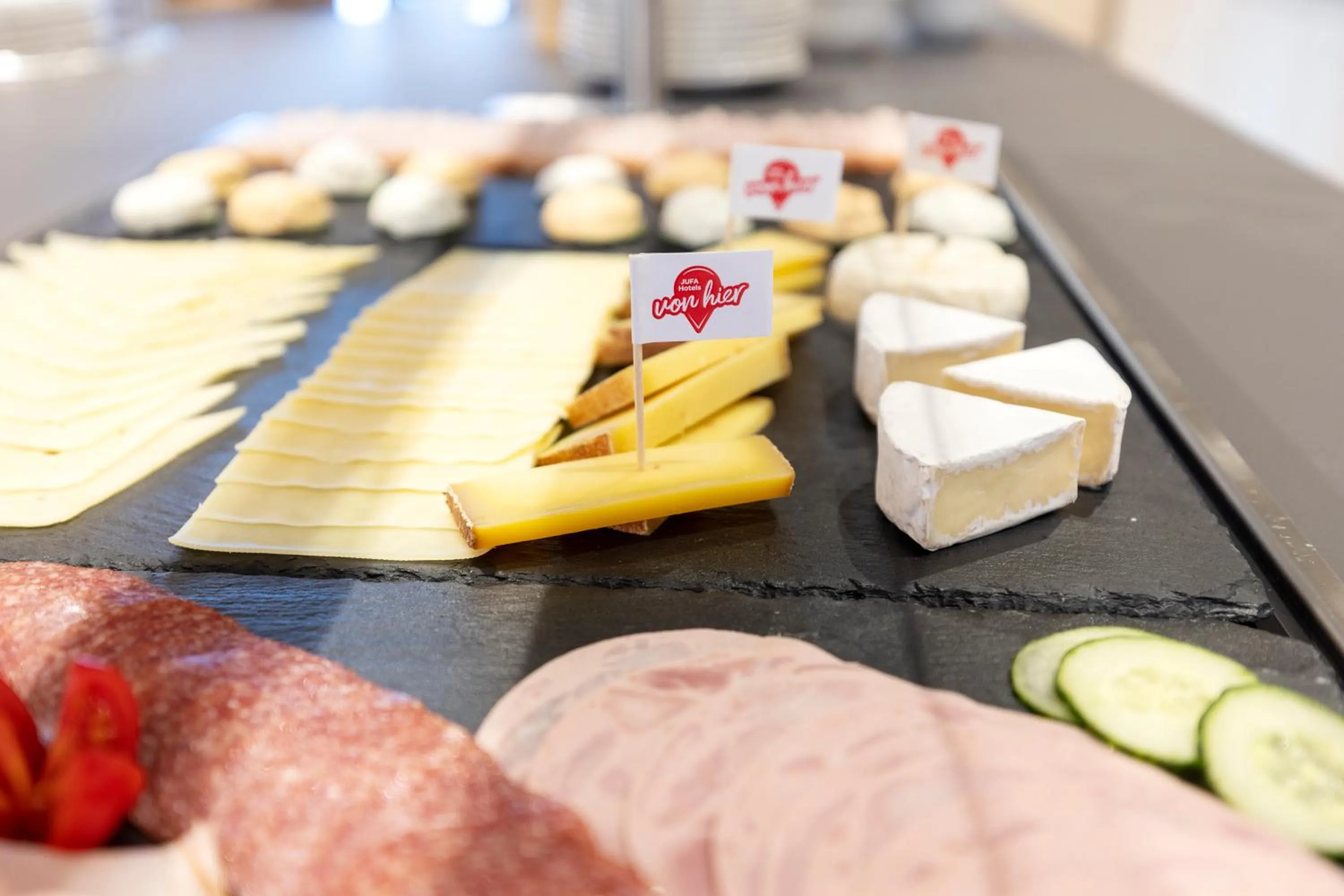 Breakfast in JUFA Hotel Laterns - Klangholzhus