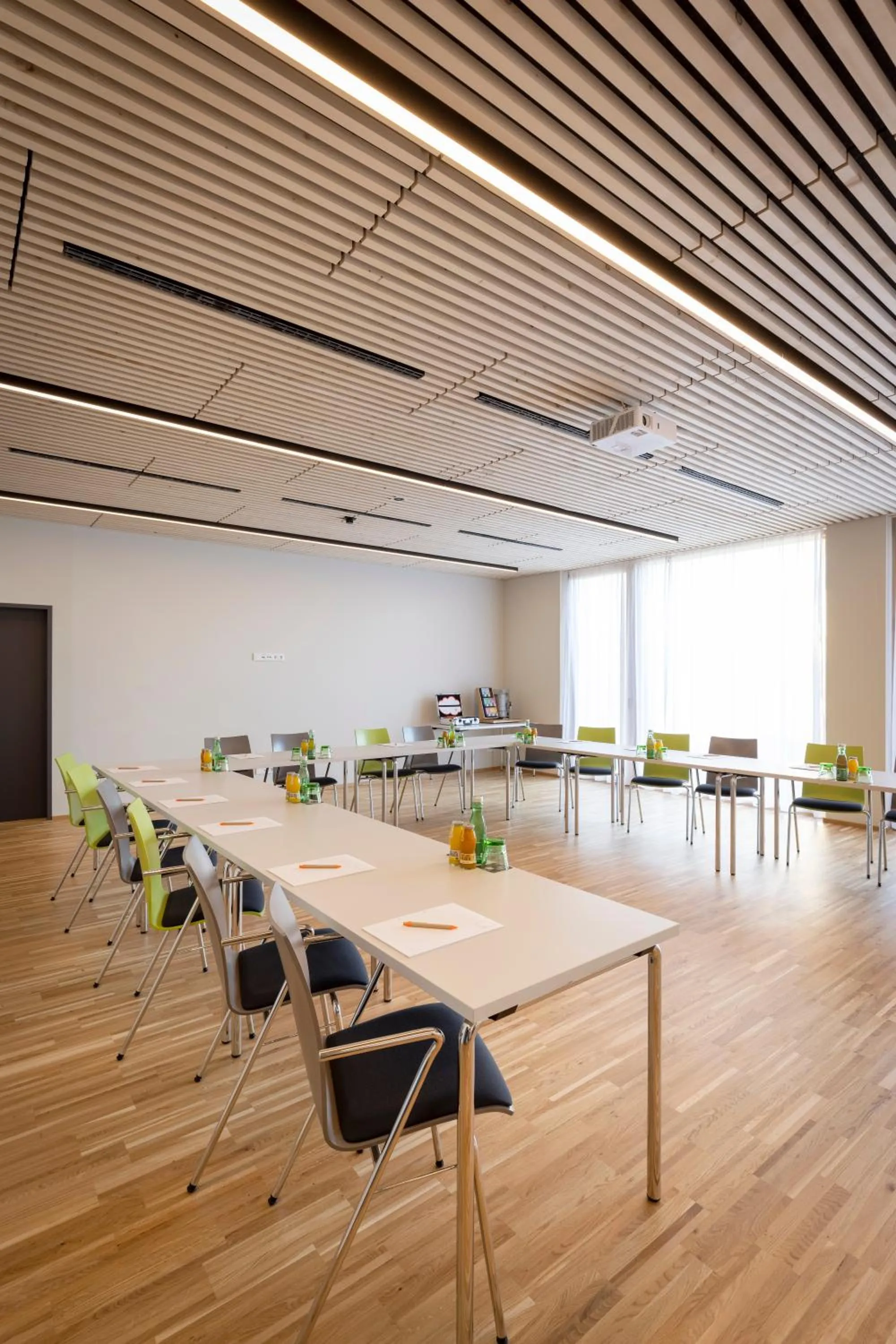 Meeting/conference room in JUFA Hotel Laterns - Klangholzhus