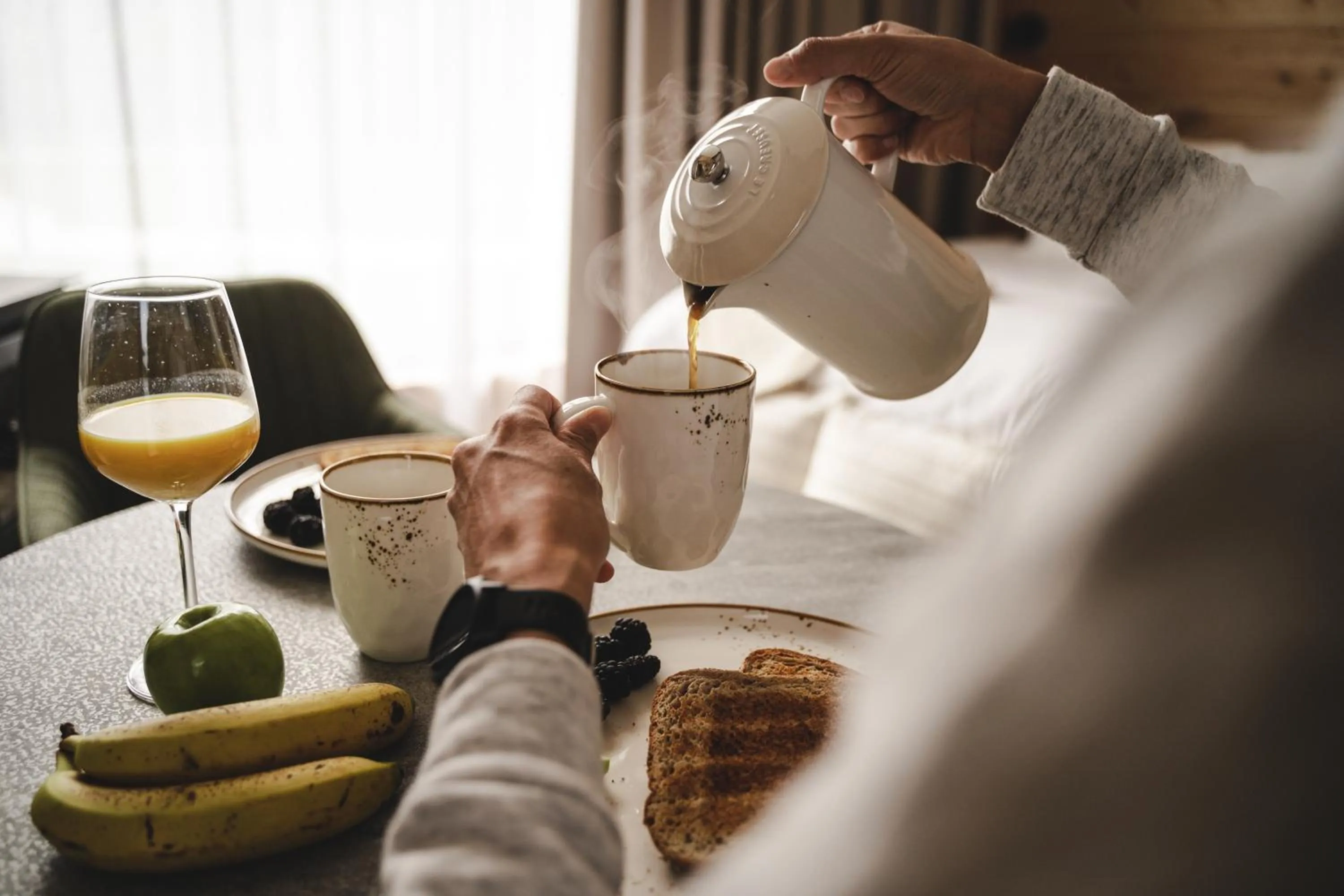 Coffee/tea facilities in Le 2800 du Parc