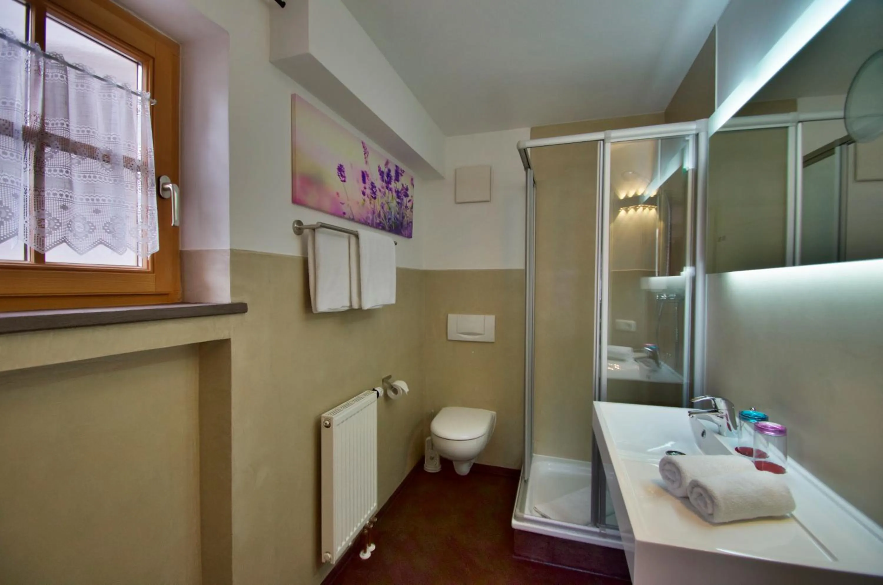 Toilet in Hotel Ferienhaus Fux