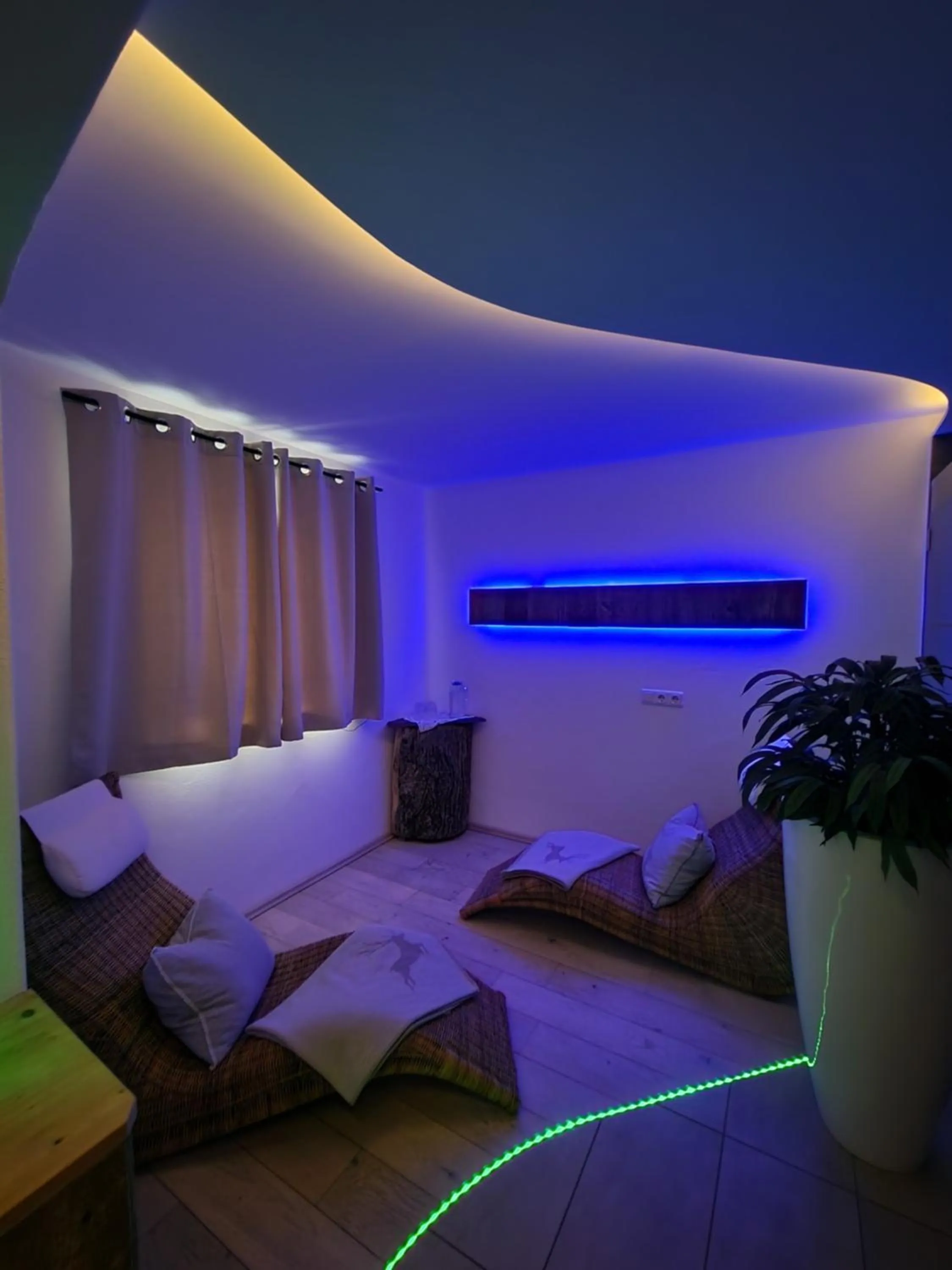 Sauna, Bed in Hotel Ferienhaus Fux