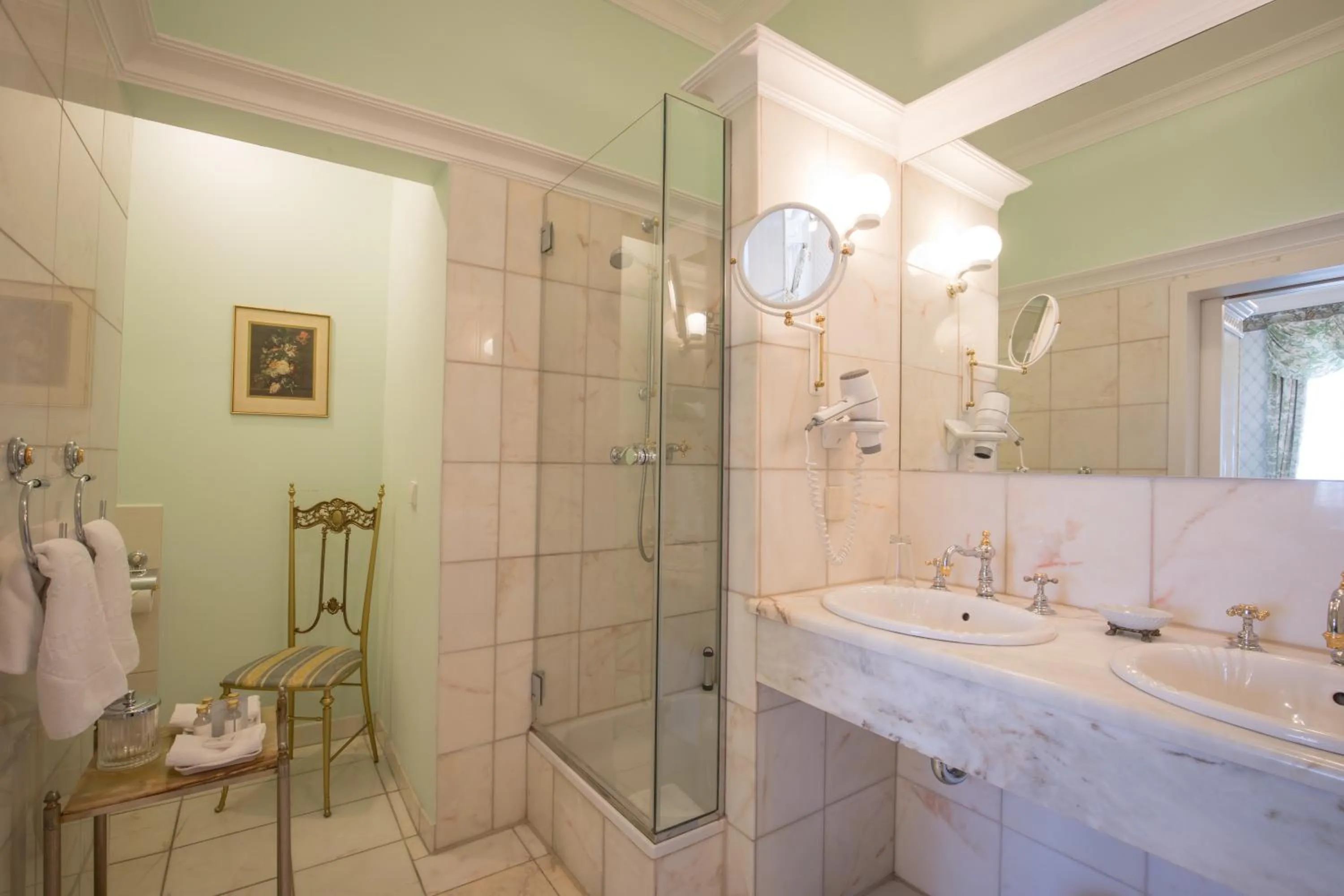 Bathroom in Hotel Der Kleine Prinz