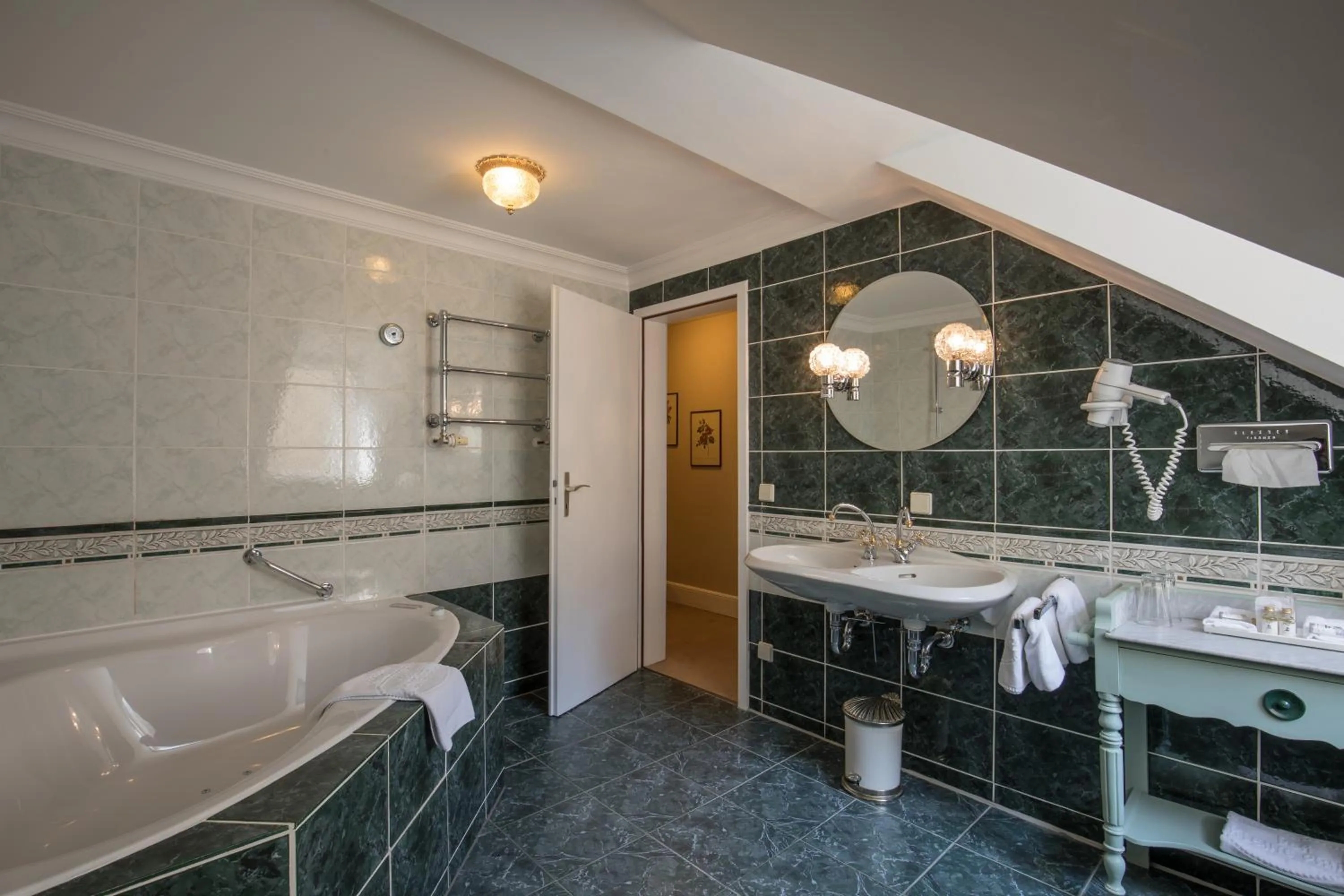 Bathroom in Hotel Der Kleine Prinz
