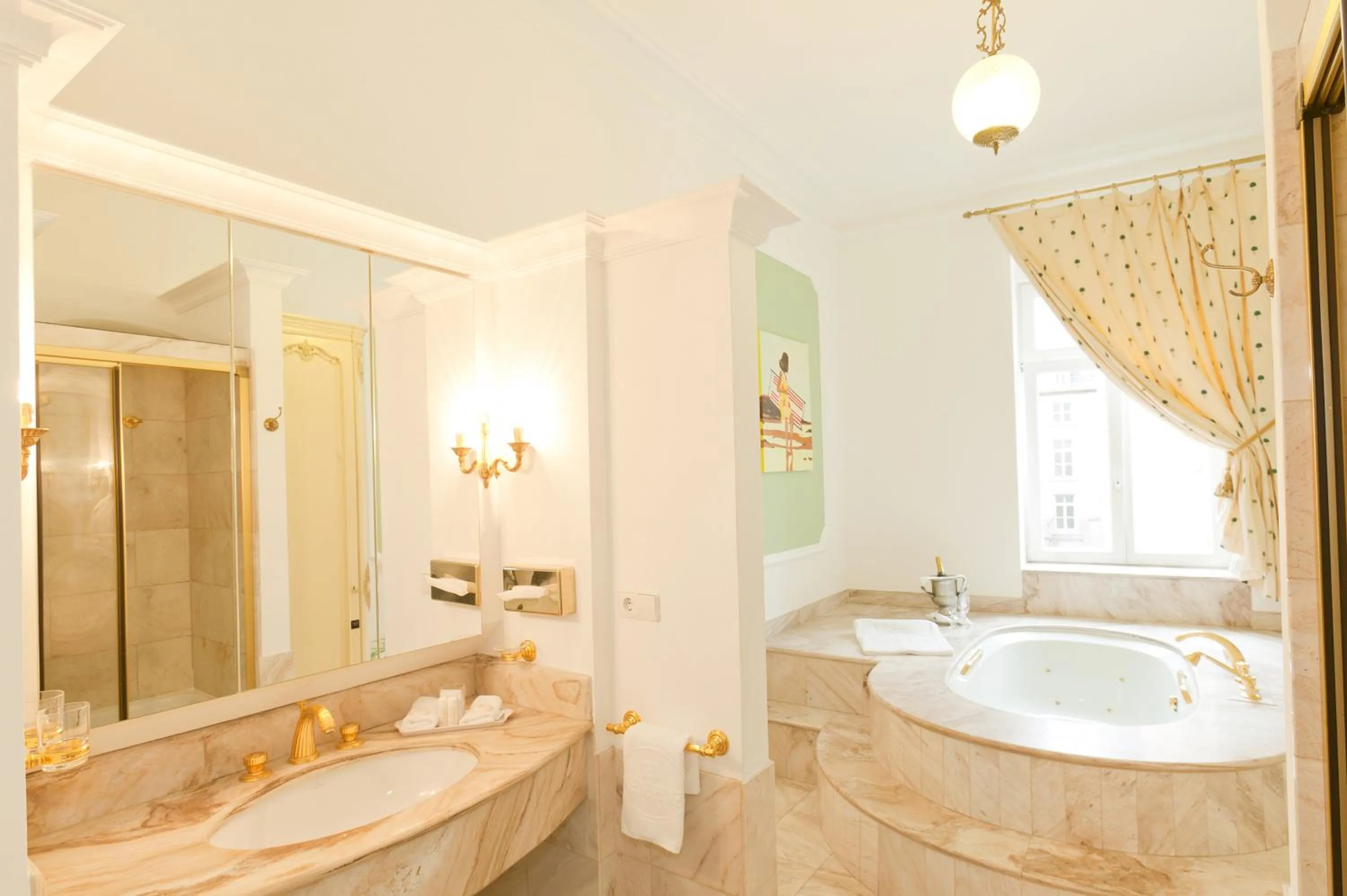 Bathroom in Hotel Der Kleine Prinz