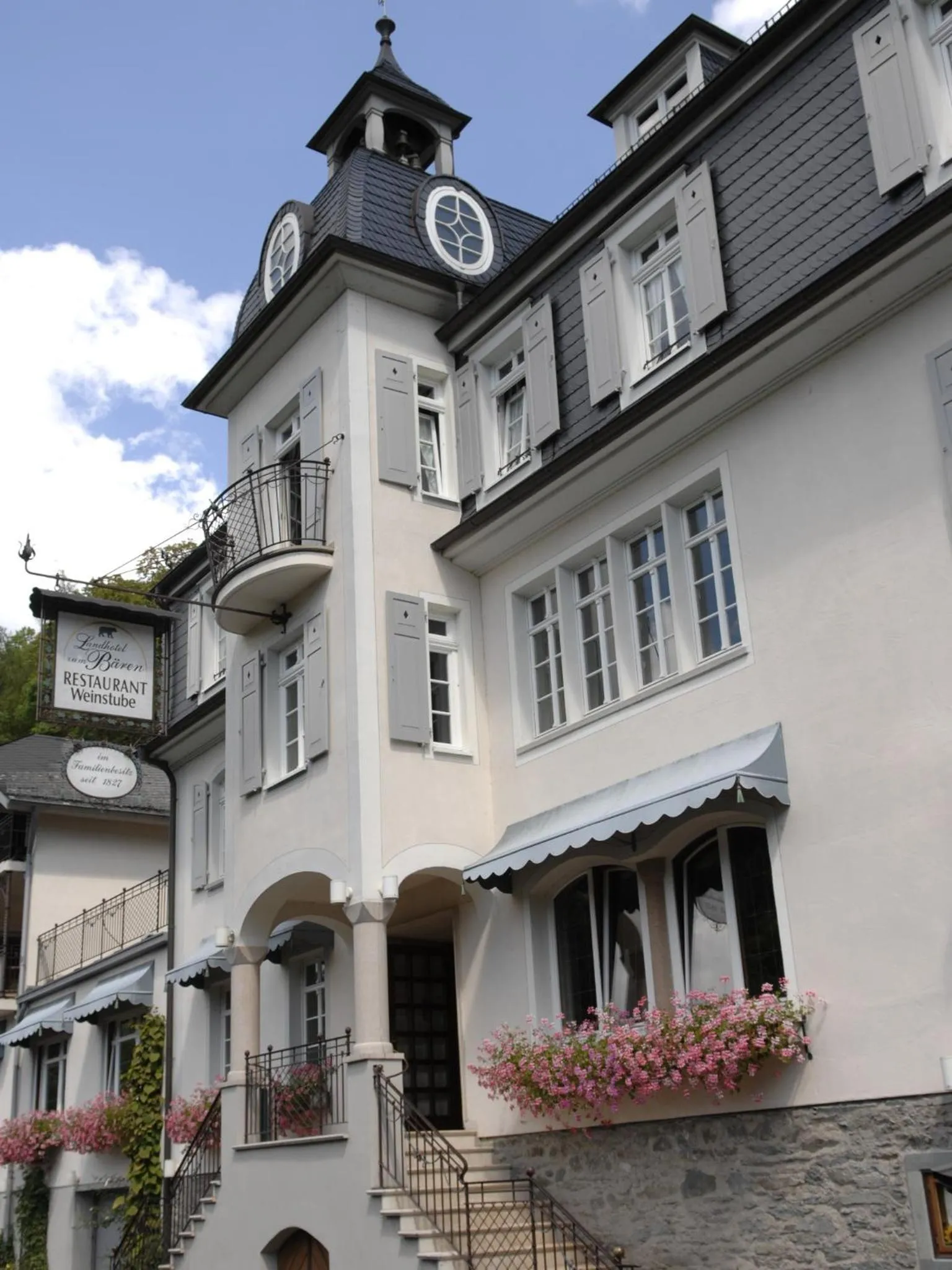 Facade/entrance in Landhotel Zum Bären