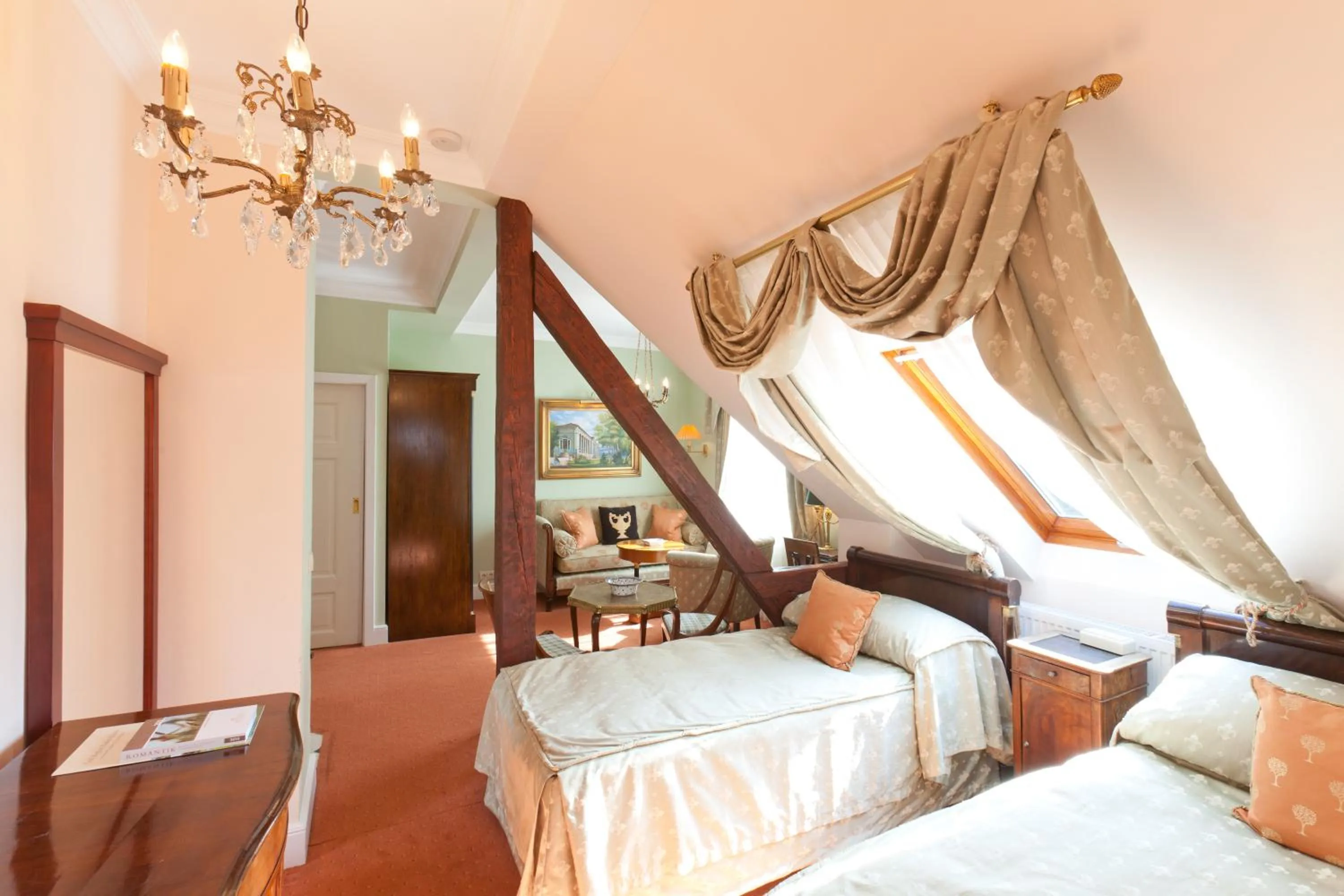 Decorative detail, Bed in Hotel Belle Epoque