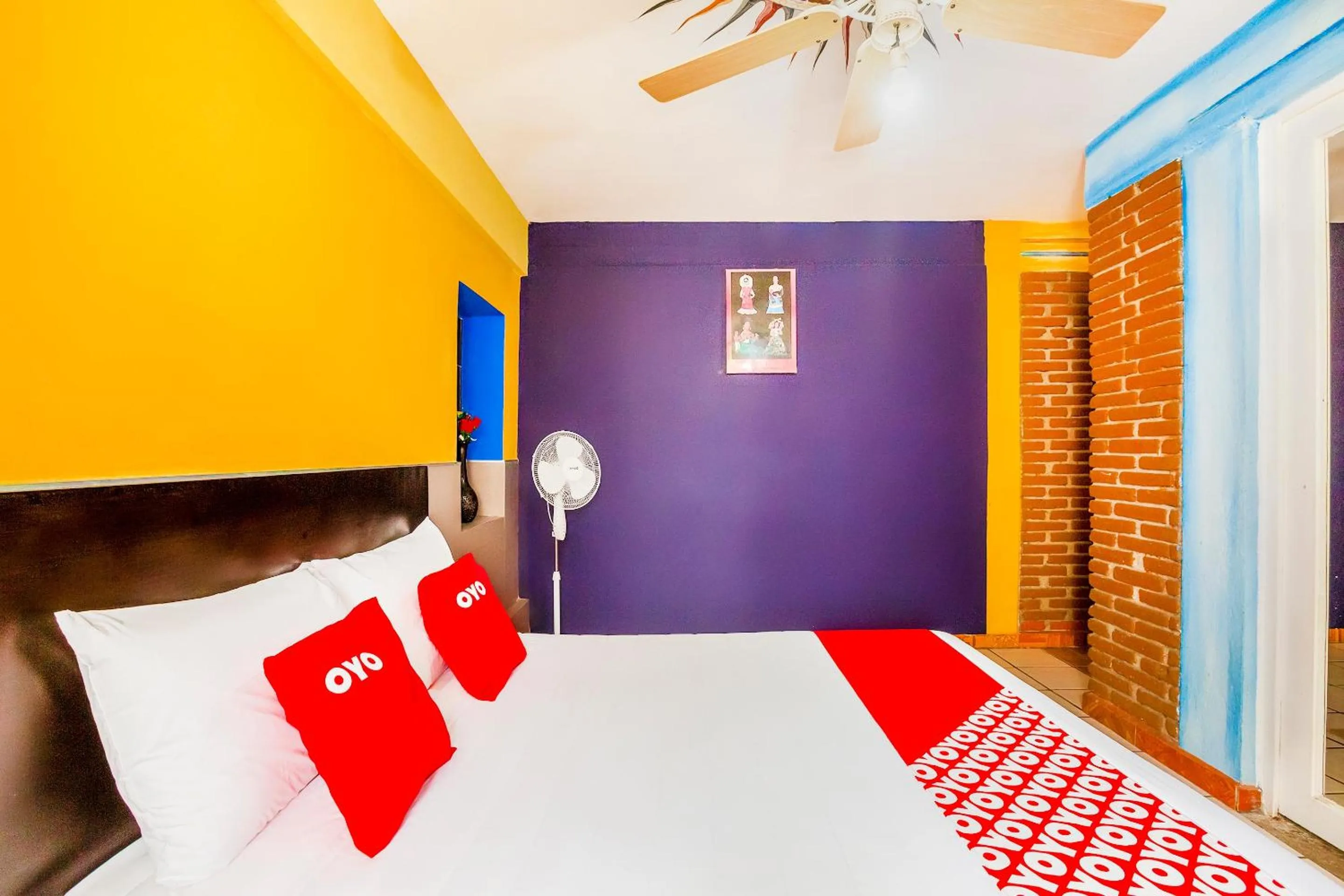 Bedroom, Bed in OYO Hotel Rey David, Oaxaca