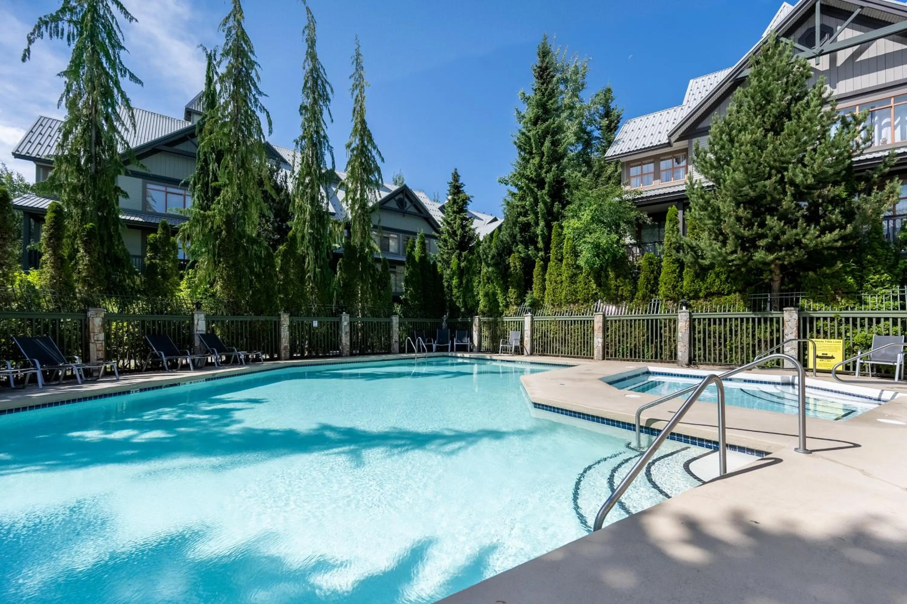 Stoney Creek Northstar by Whistler Premier