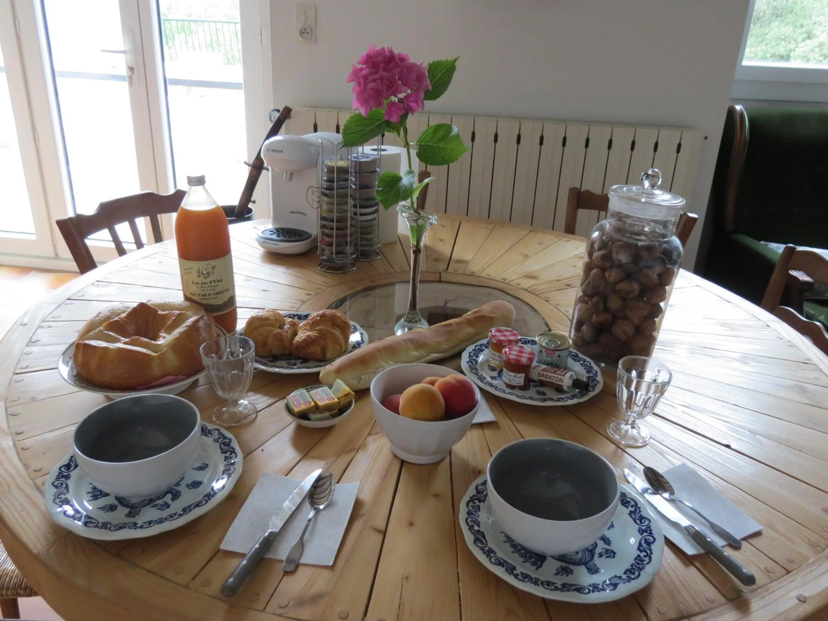 Food and drinks in Chez Cécile et Mickaël